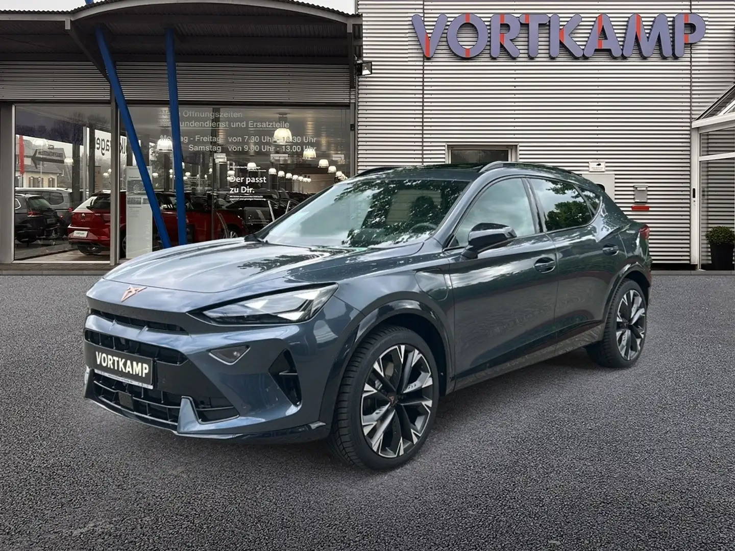 CUPRA Formentor VZ HYBRID 200KW Matrix/Pano/Sennheiser - 2