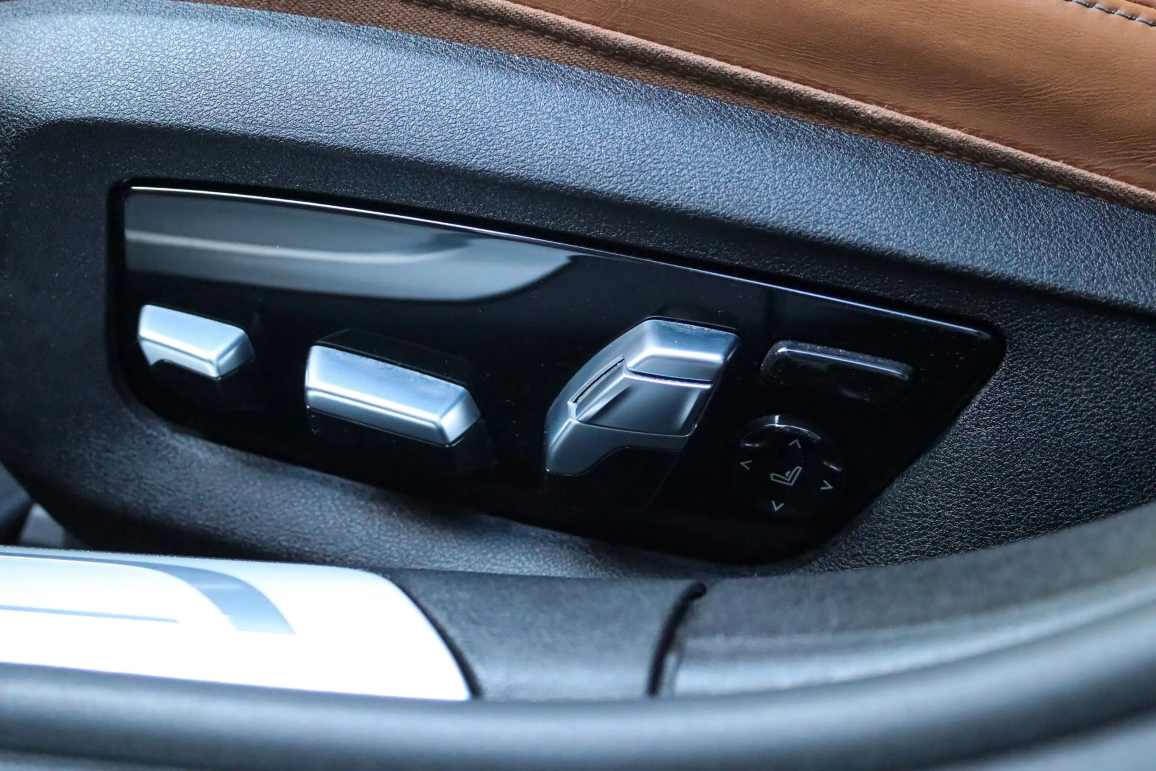 BMW 745 7-serie 745e M-Pakket BTW! PANO NAP HUD H&K LASER — photo 22