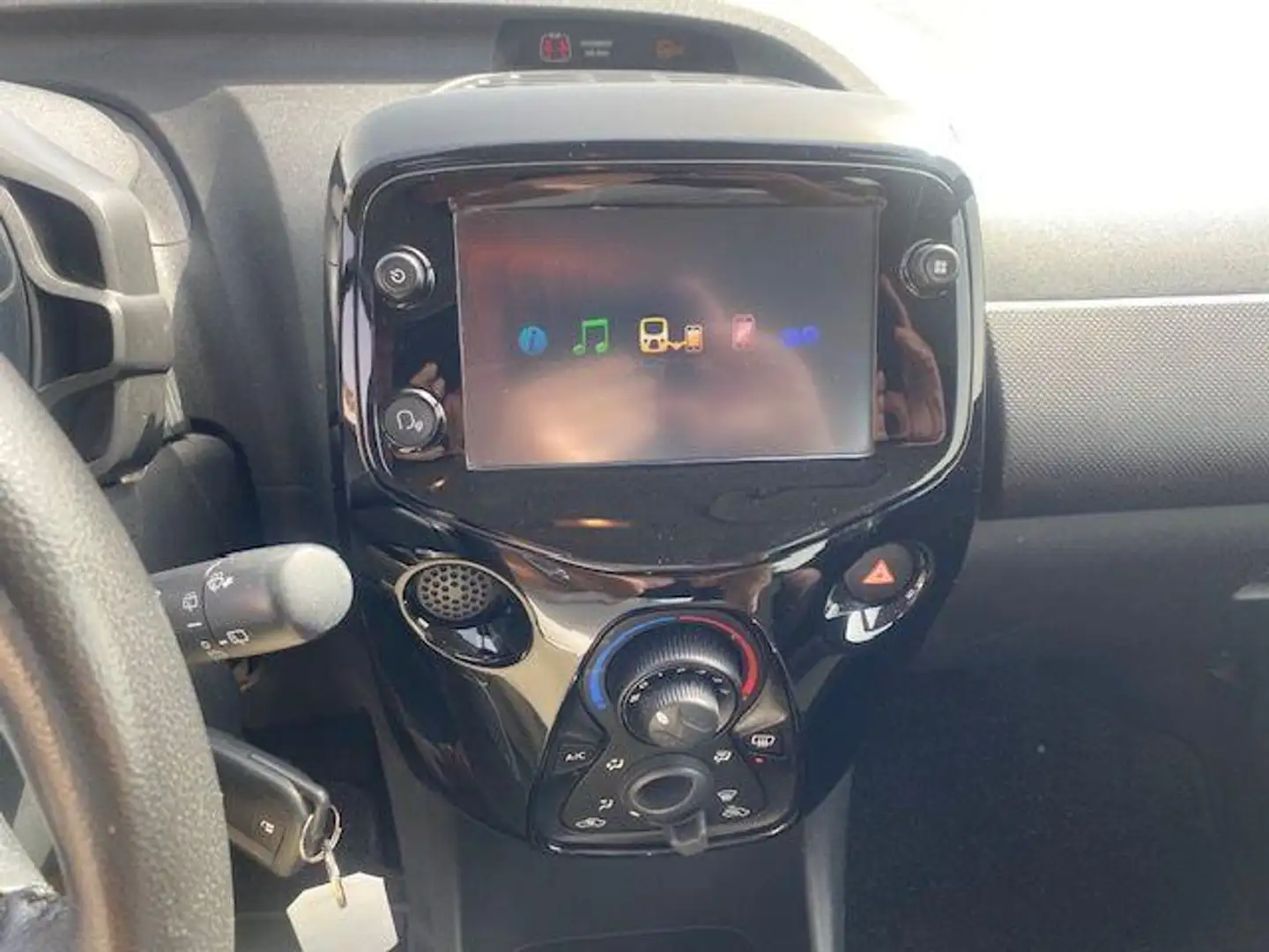 Citroen C1 Airscape VTi 68 5p. Shine Negru - 2