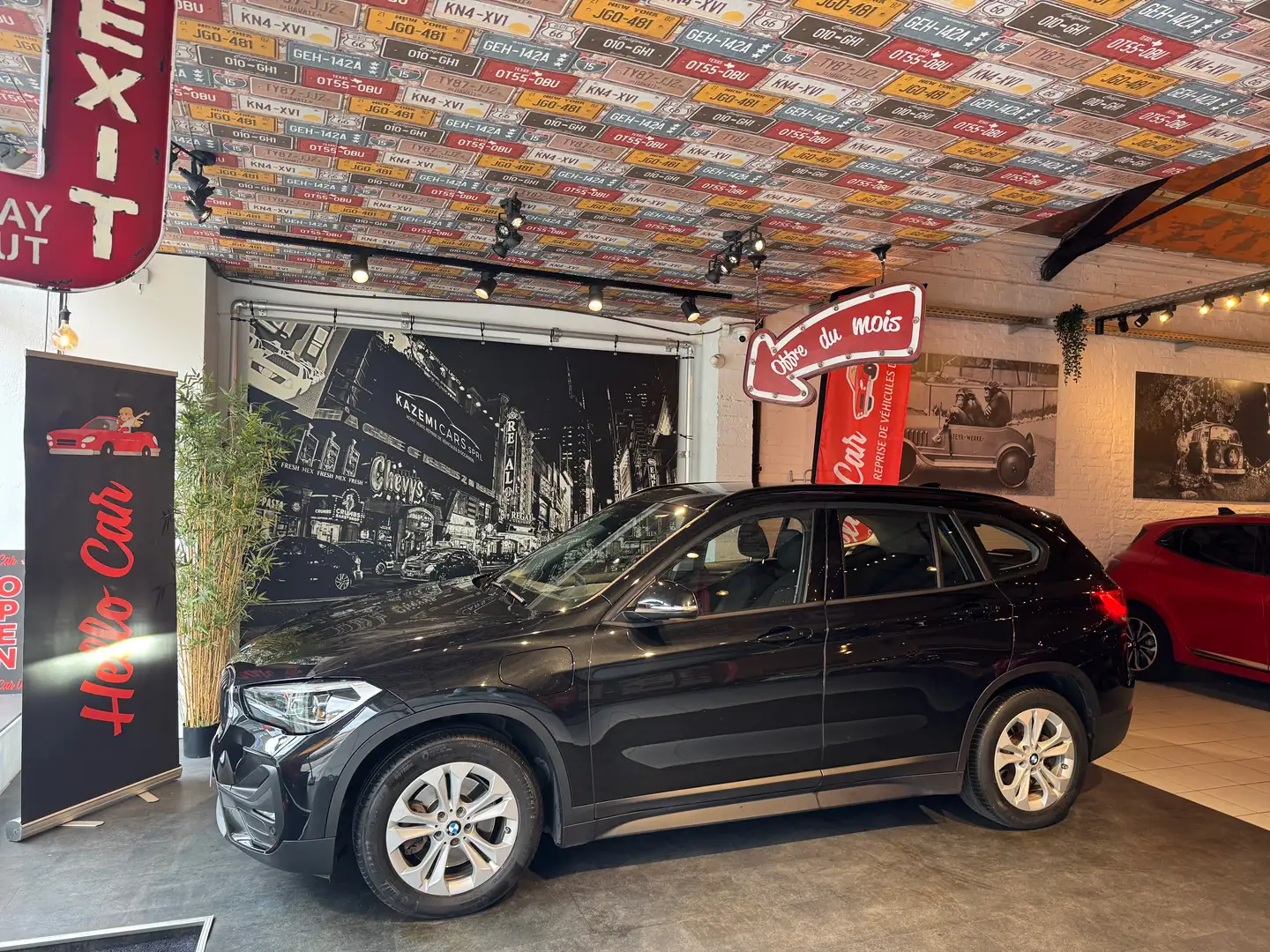 BMW X1 X1 PHEV 1.5iA xDrive25e * AUTO * GRAND ECRAN * CAM Black - 1