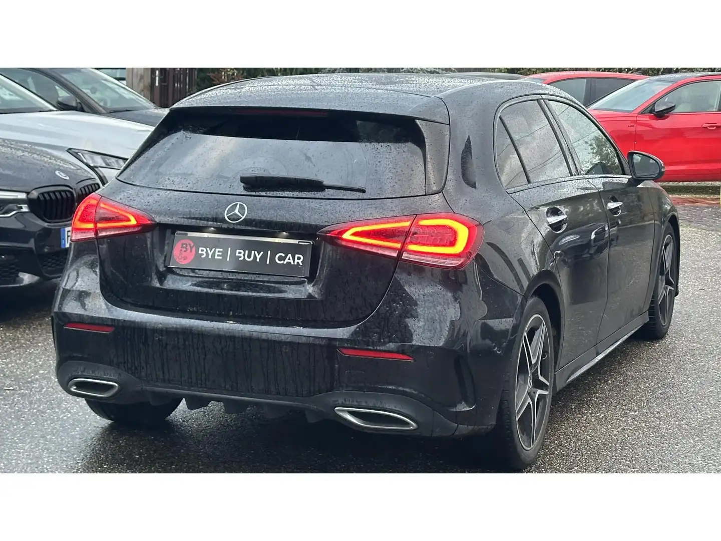 Mercedes-Benz A 180 A 180 d - BV 7G-DCT BERLINE 5P - BM 177 AMG Line PHASE 1 Zwart - 2