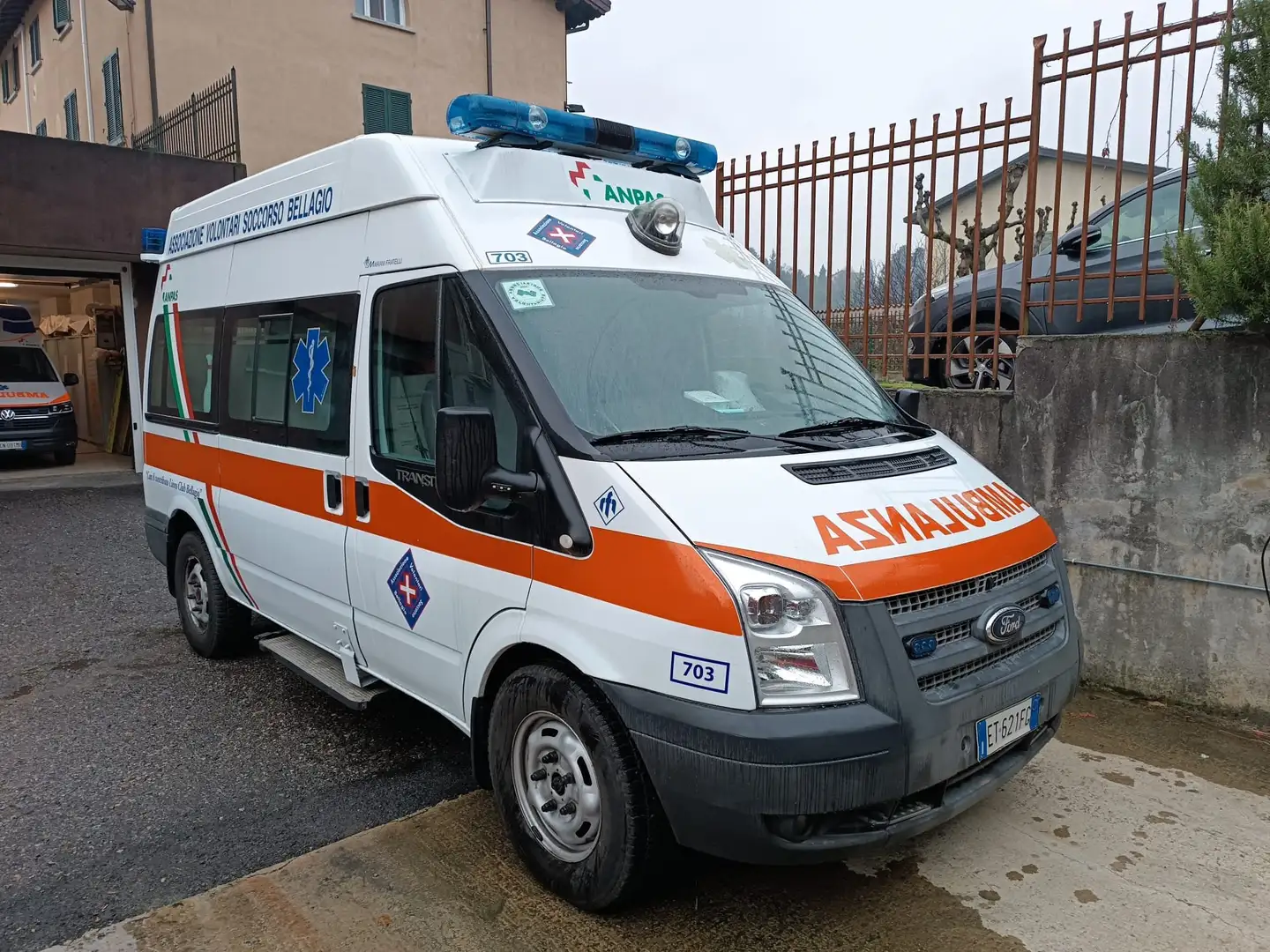 Ford Transit Ambulanza 4 x 4 White - 1