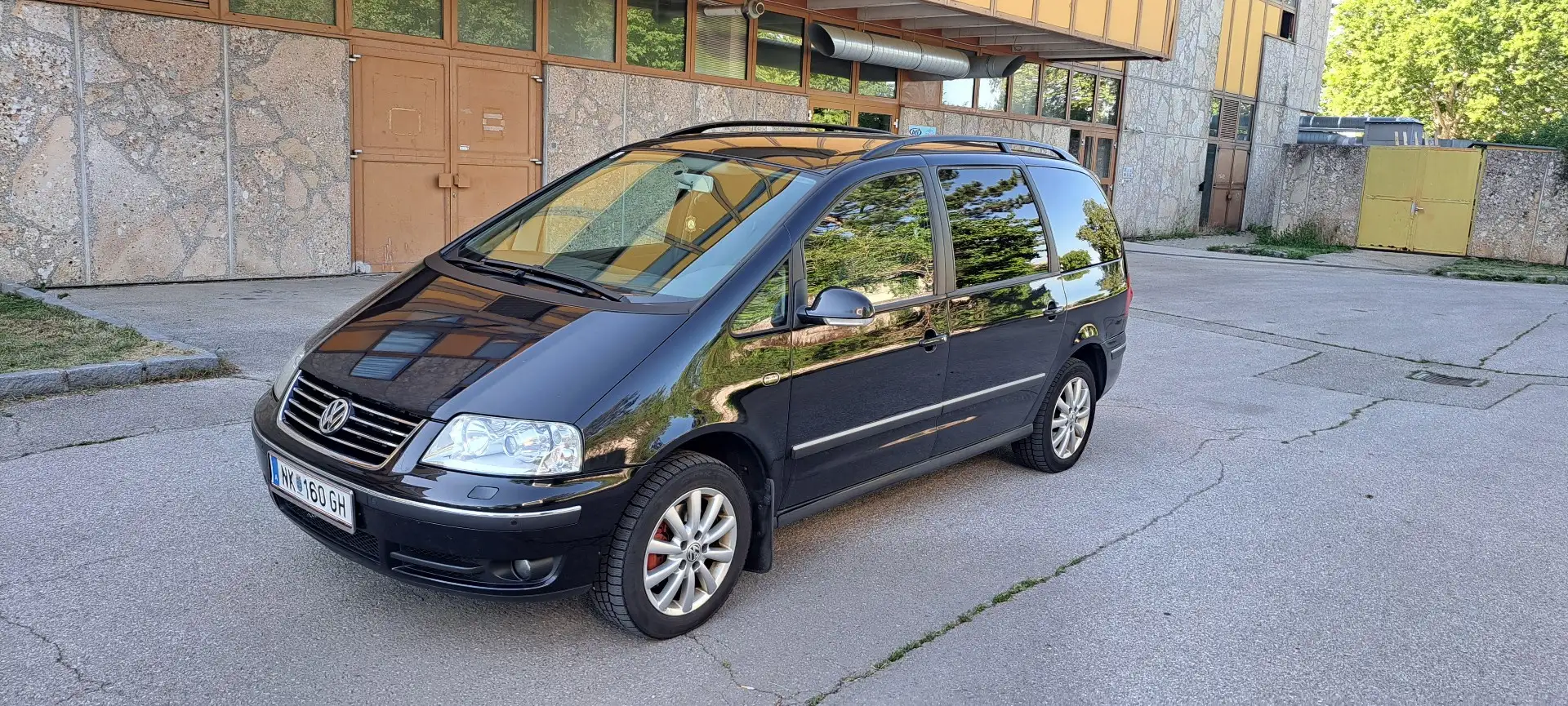 Volkswagen Sharan 2.0 TDI Schwarz - 2