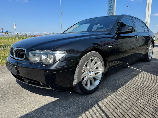 BMW 745 BMW 745i Lunga • 4.4 V8 • Full Optional
