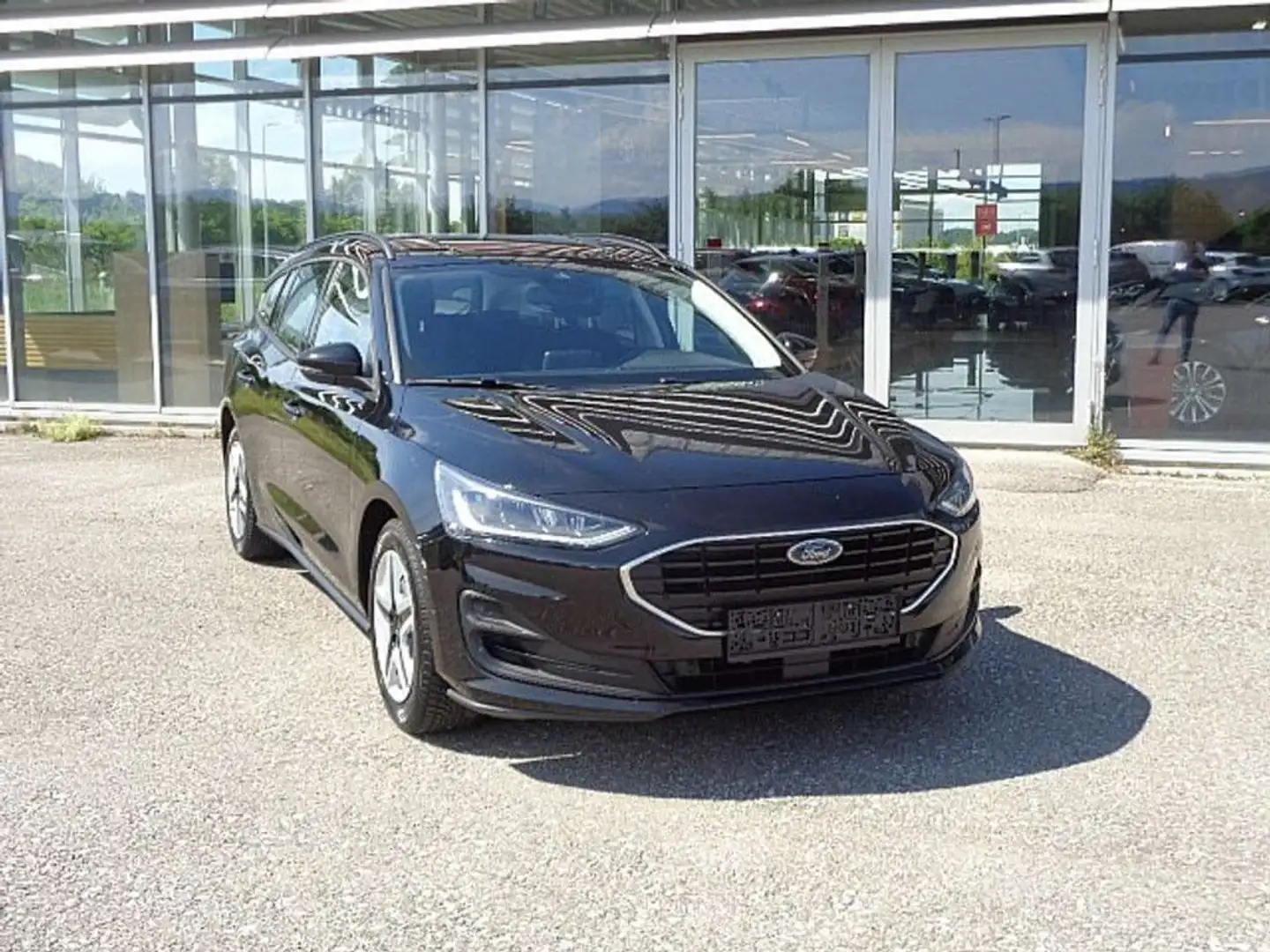 Ford Focus Traveller 1,5 EcoBlue *LED *NAVI Schwarz - 2