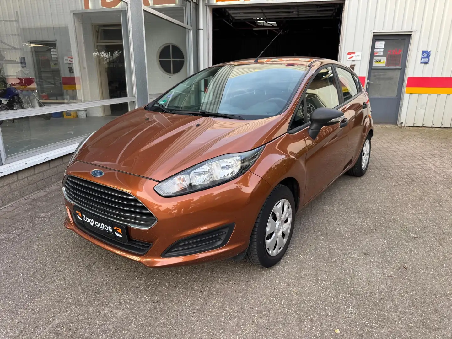 Ford Fiesta 1.25 Titanium Bruin - 1