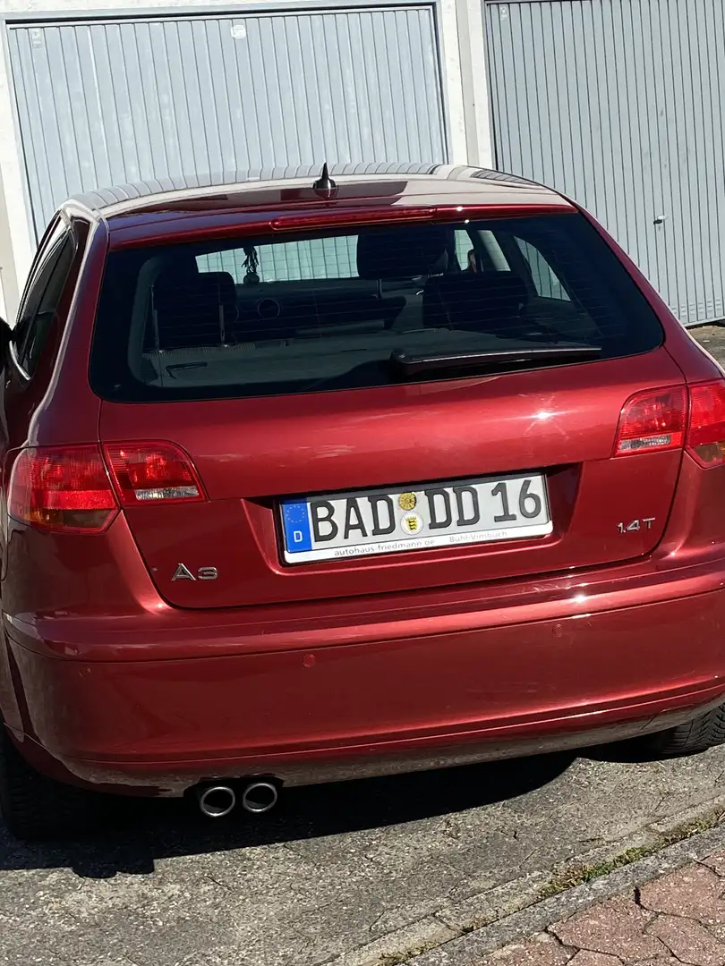 Audi A3 A3 Sportback 1.4 TFSI Sportback Ambition Červená - 2