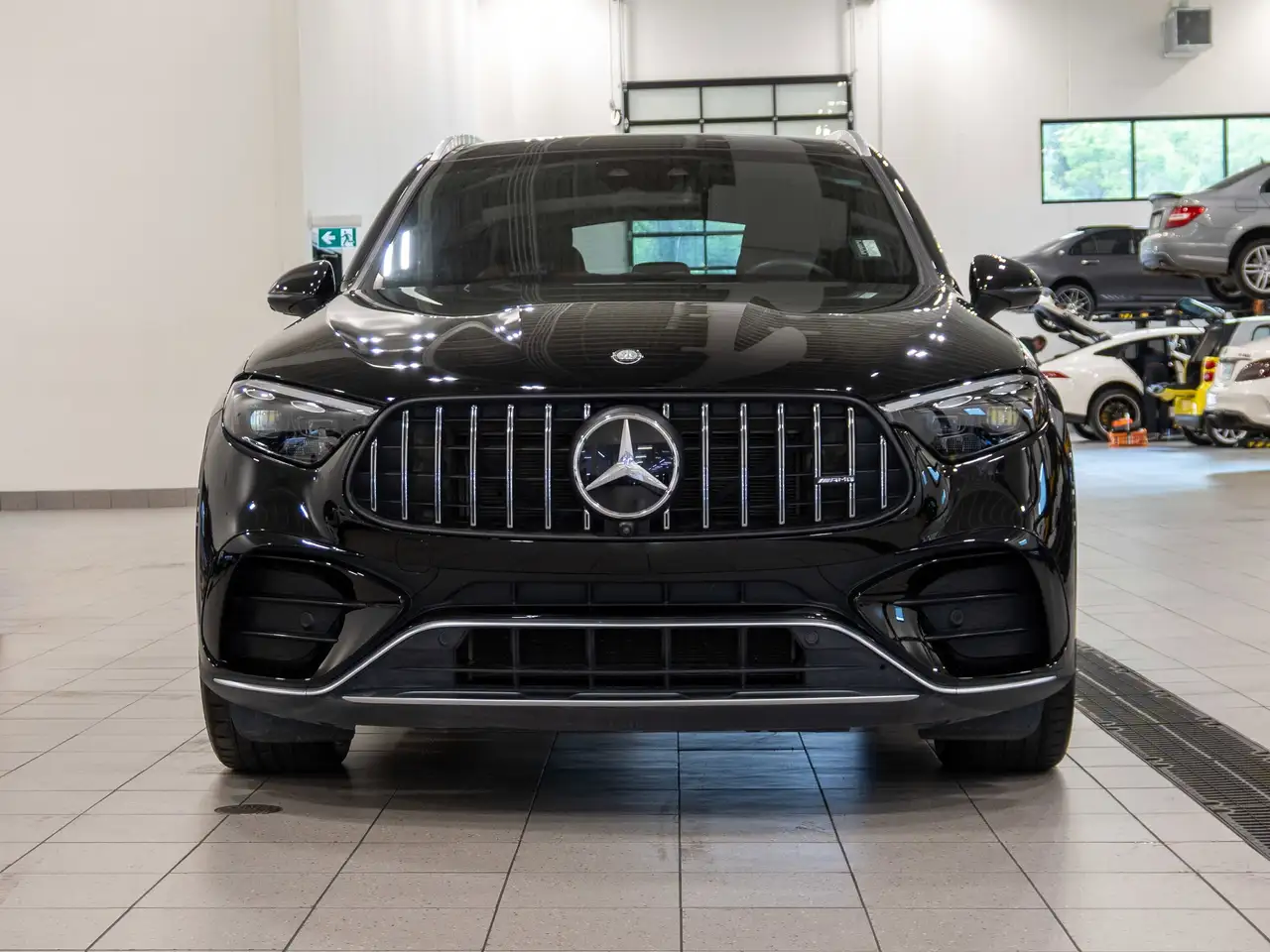 Mercedes-Benz GLC снимка Mercedes-Benz GLC