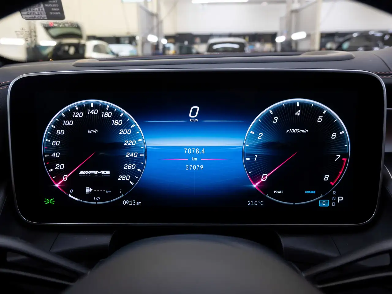Mercedes-Benz GLC снимка Mercedes-Benz GLC