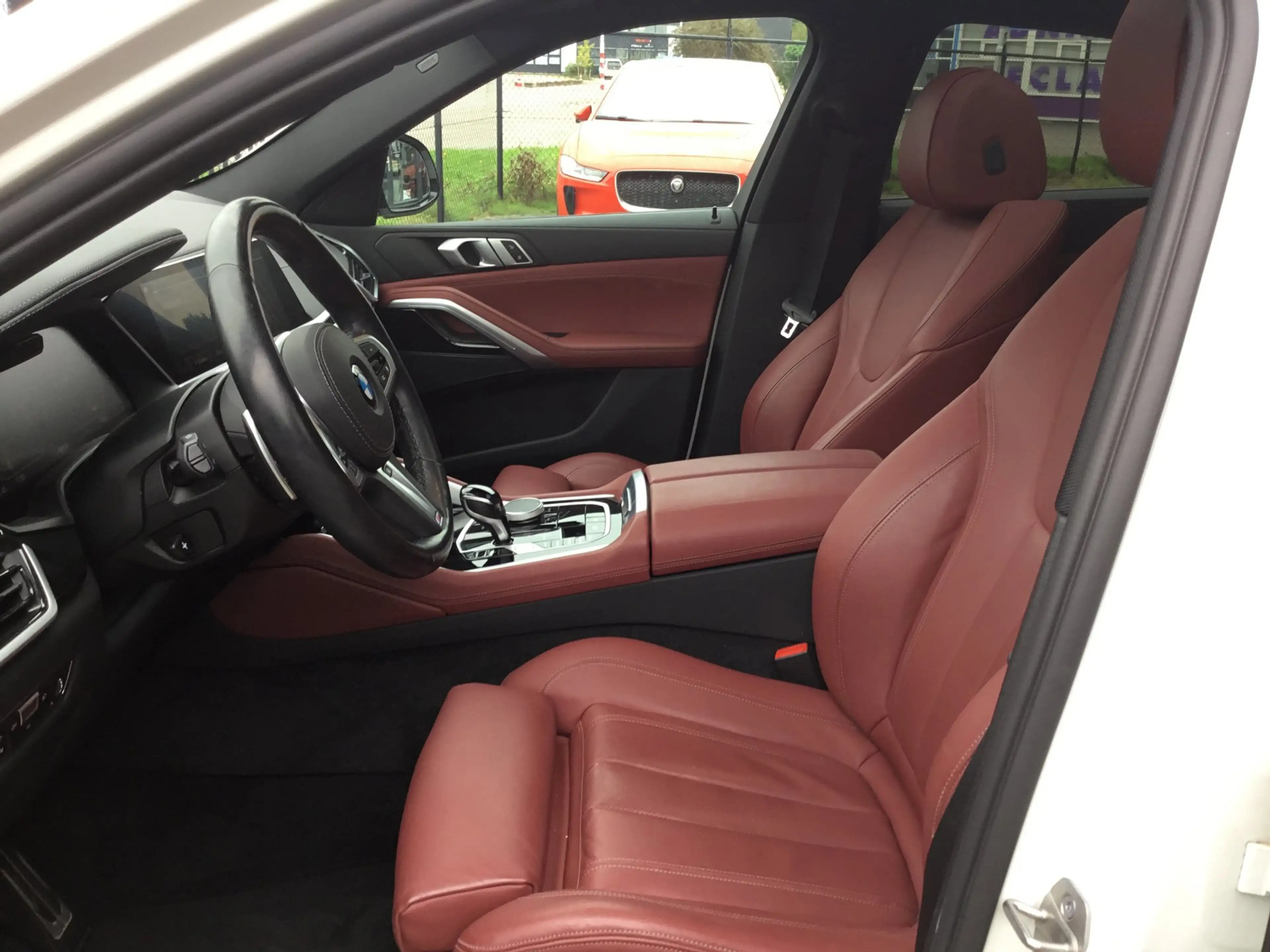 BMW X6 XDrive40i High Executive — photo 13