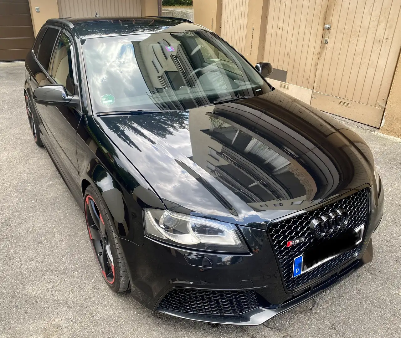 Audi RS3 Sportback S tronic Schwarz - 2