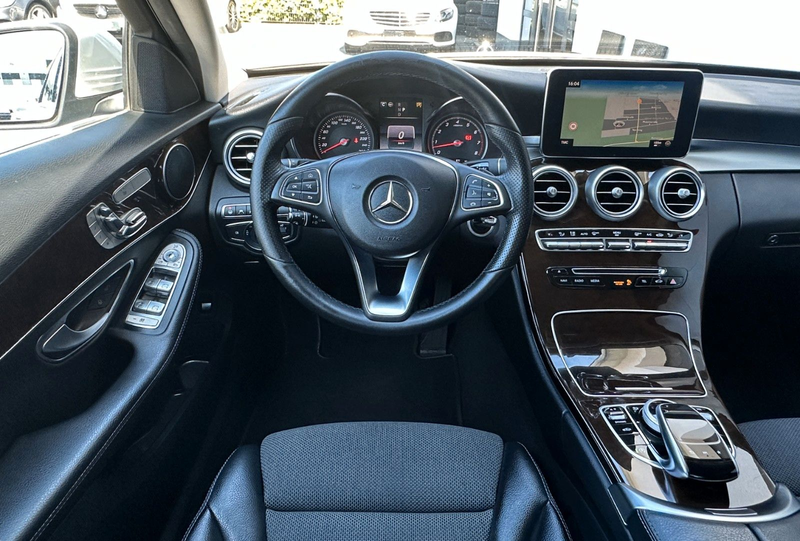 Mercedes-Benz C 400 4M Lim.*AMG*HEAD-UP*SPUR*MEMORY*DIS+*360° — photo 12