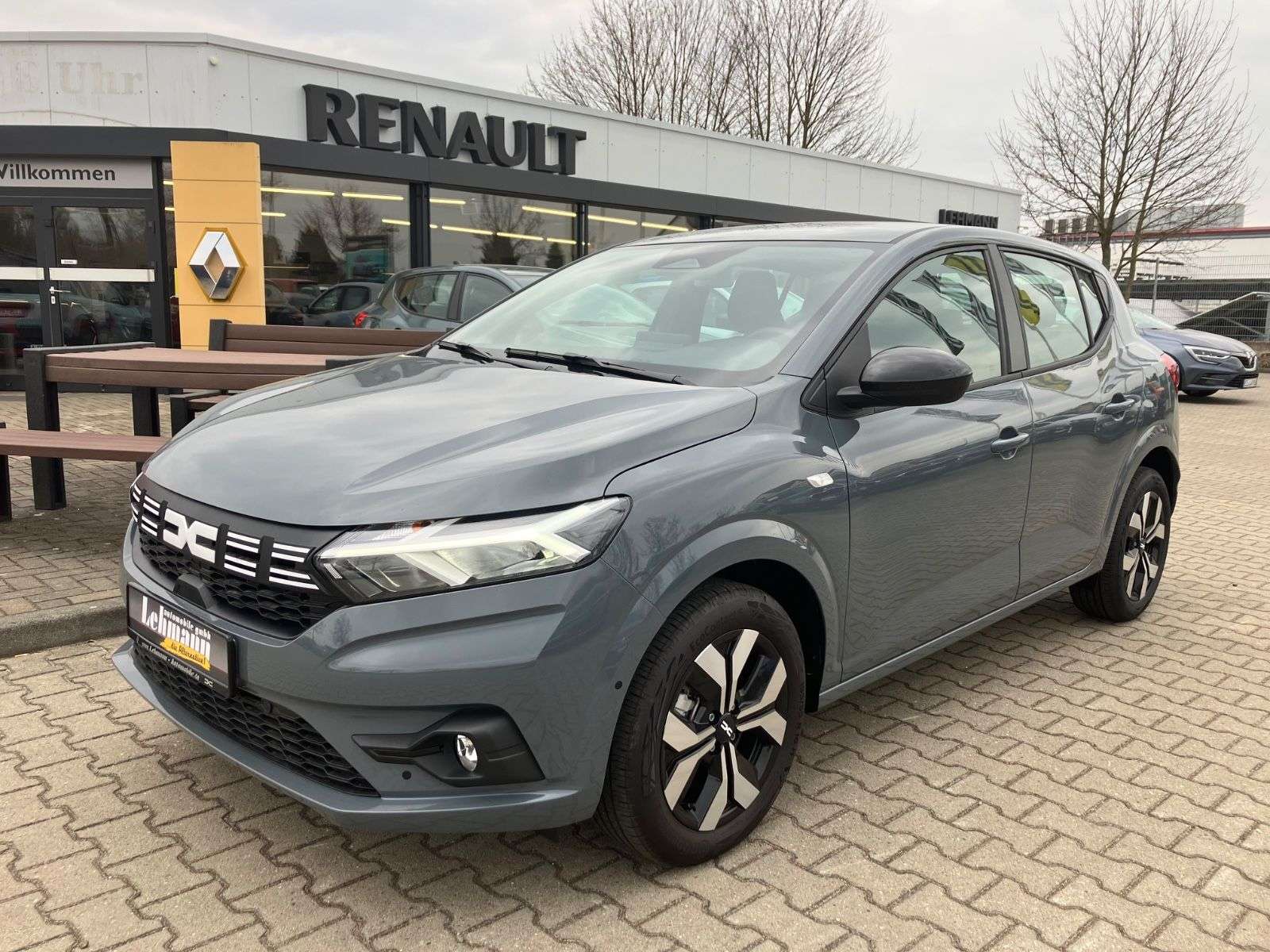 Second hand Dacia Sandero 1.0