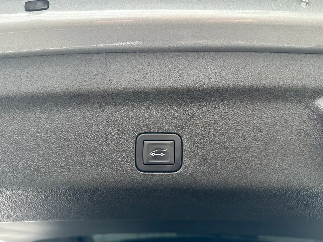 GMC Yukon снимка GMC Yukon