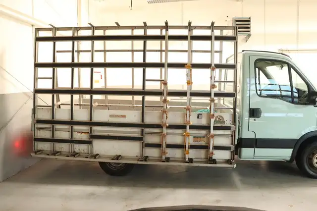 Iveco 35s11 Pritsche view 14