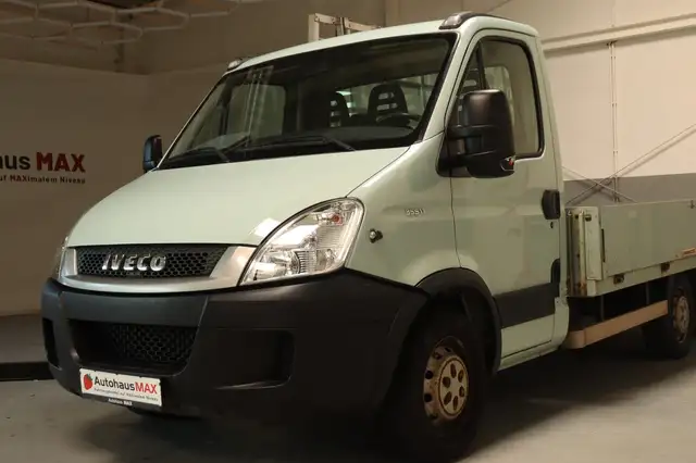 Iveco 35s11 Pritsche view 3
