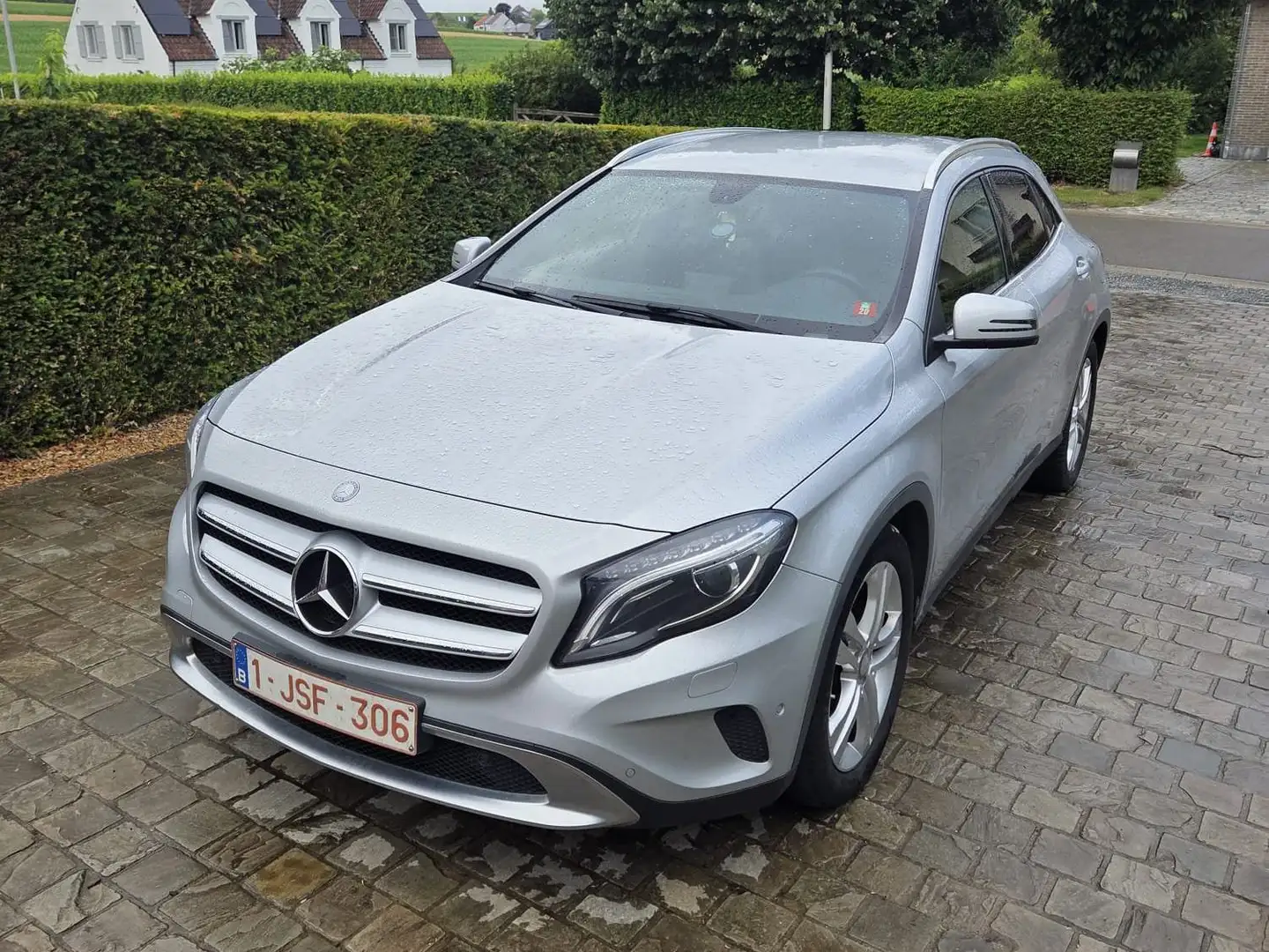 Mercedes-Benz GLA 220 GLA 220 d 4-Matic Argent - 1