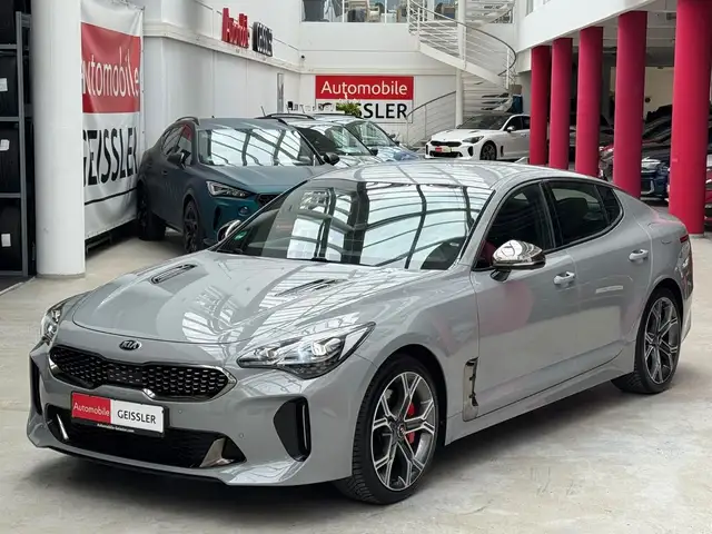 Kia Stinger GT 4WD Sitzbelüftung+Harman-Kardon