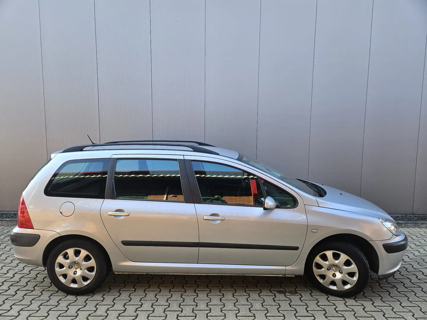 Peugeot 307 Break Tendance,108 PS, Automatik, Klimaautomatik, Grigio - 2