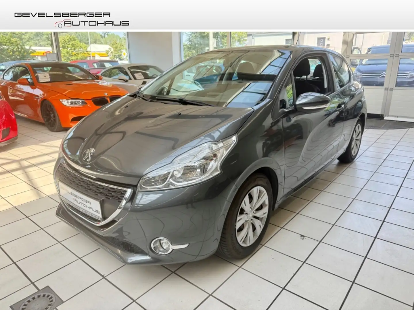Peugeot 208 Active 1.4 16V VTi 95 Scheckheft Notbremsass. Temp Grau - 1