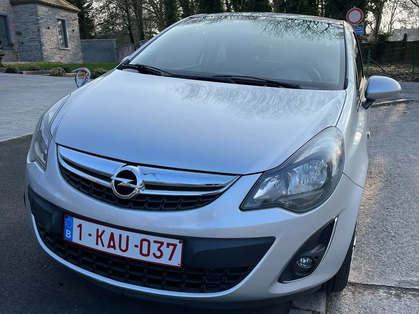 Opel Corsa Argent - 1
