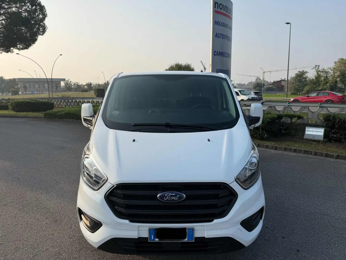 Ford Transit Custom 280 2.0 EcoBlue Hybrid 130 PC Furgone Trend Bianco - 2
