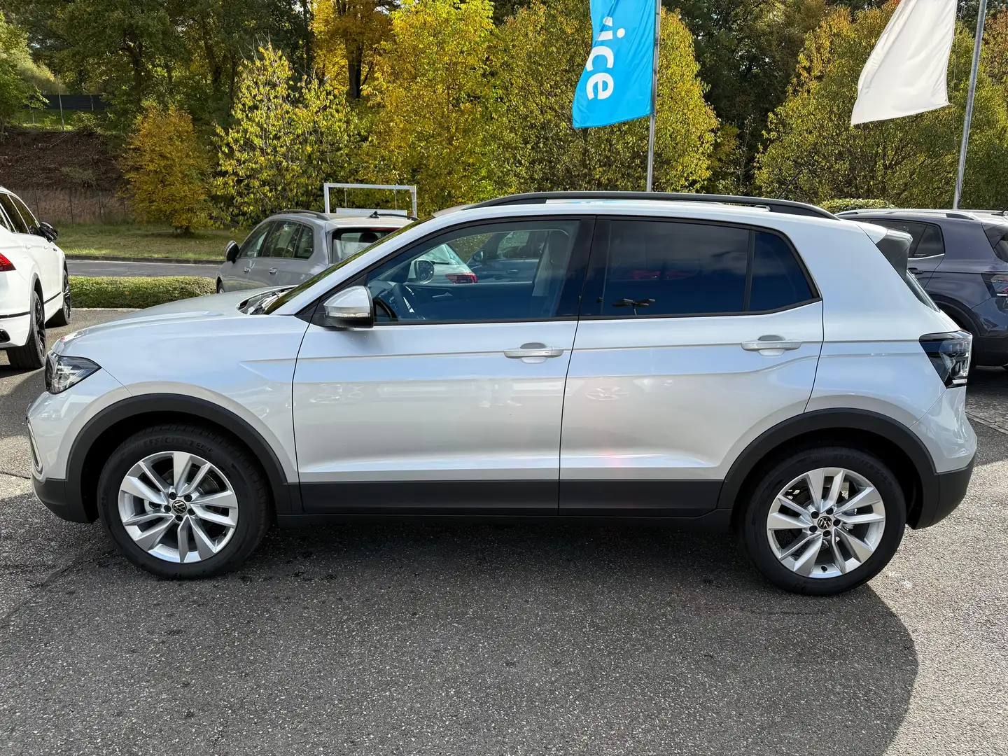 Volkswagen T-Cross Life 1.0 TSI 85 kW Argent - 1