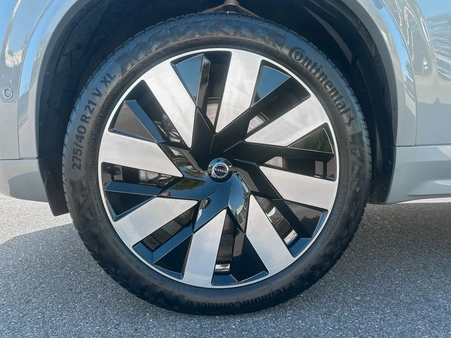 Volvo XC90 T8 AWD Recharge Ultimate Bright 7-Sitzer SD Gris - 2