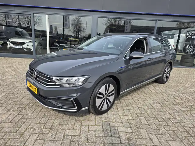 Volkswagen Passat Variant 1.4 TSI PHEV GTE Business