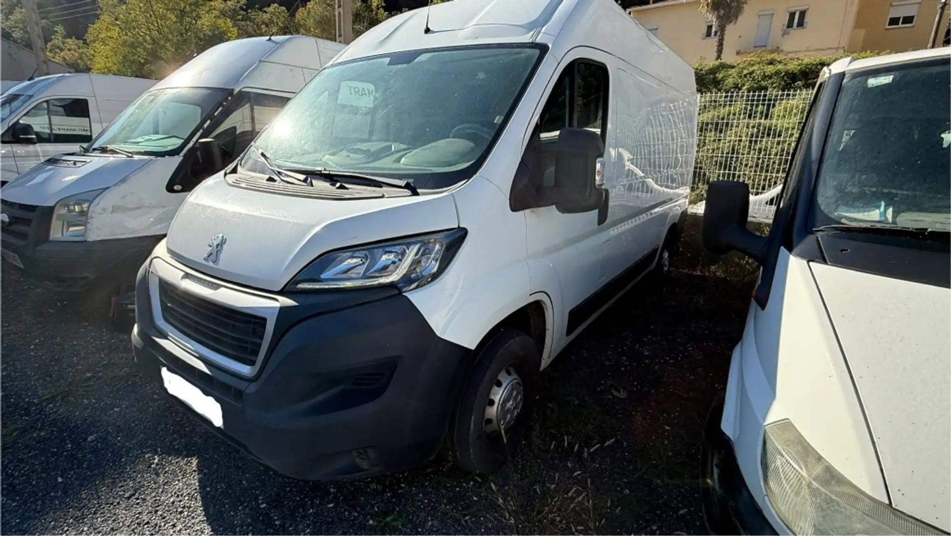 Peugeot Boxer Furgón 2.2BlueHDI 333 L2H1 S&S 140 Blanco - 1