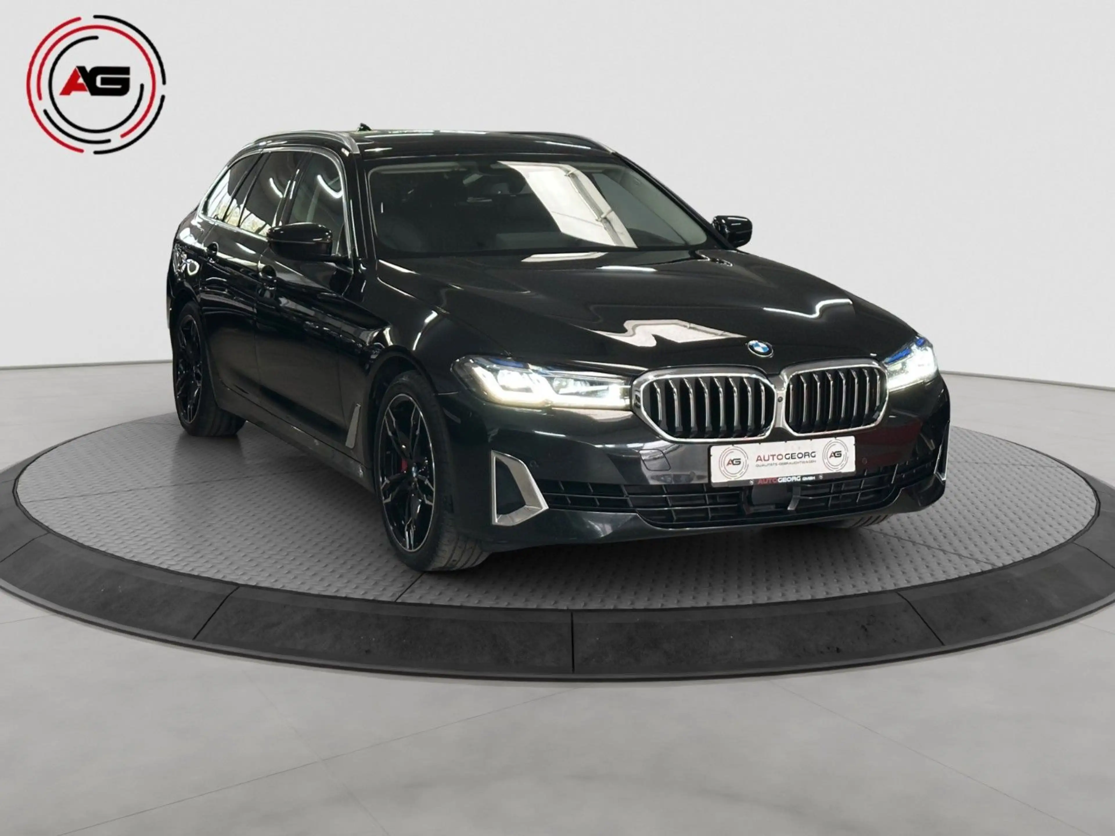 BMW 540 iT xDr. LC.PRO LASER ACC PANO HUD AHK 360° — photo 3