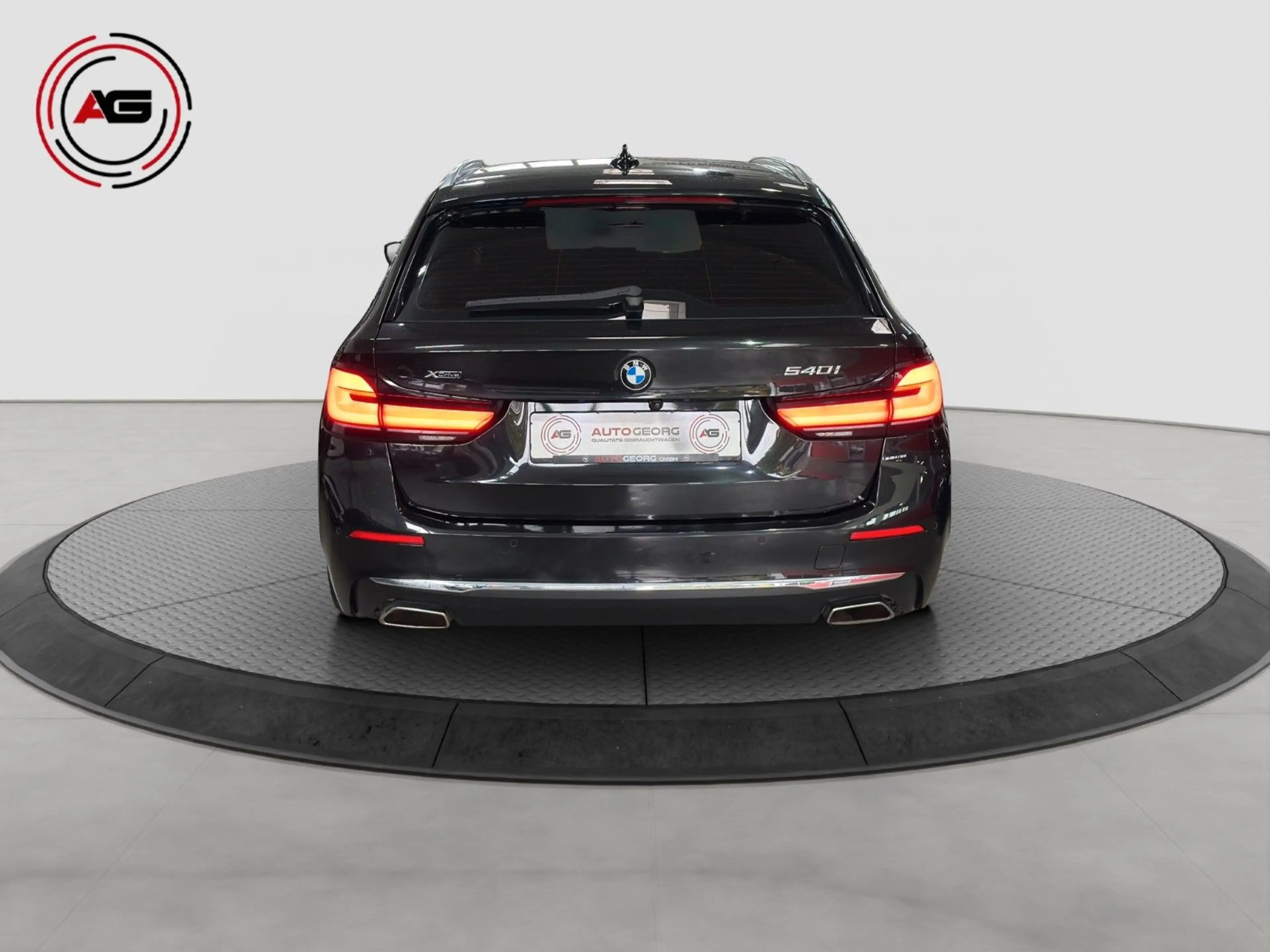 BMW 540 iT xDr. LC.PRO LASER ACC PANO HUD AHK 360° — photo 6