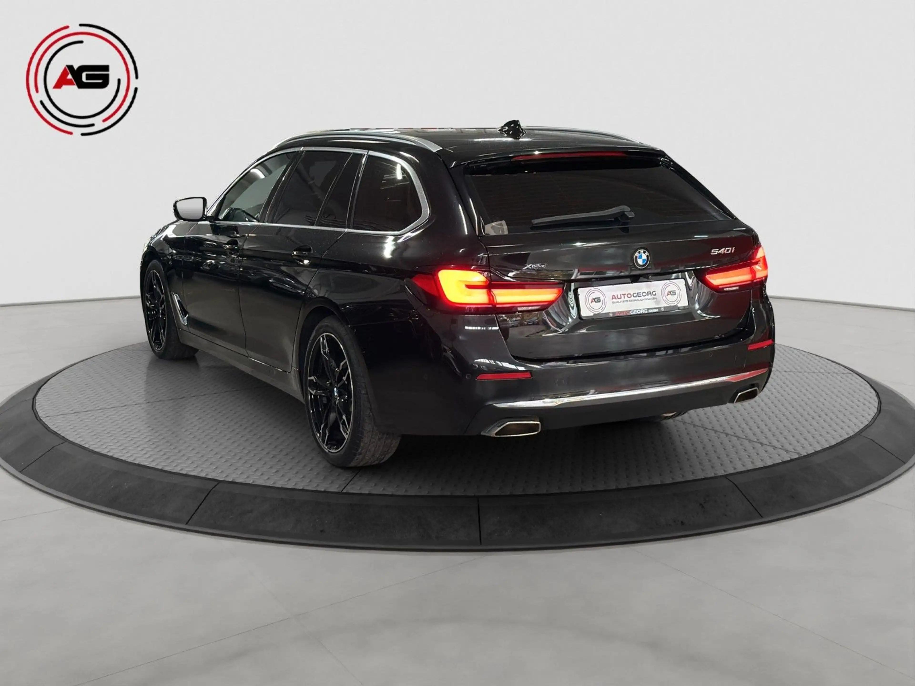 BMW 540 iT xDr. LC.PRO LASER ACC PANO HUD AHK 360° — photo 7