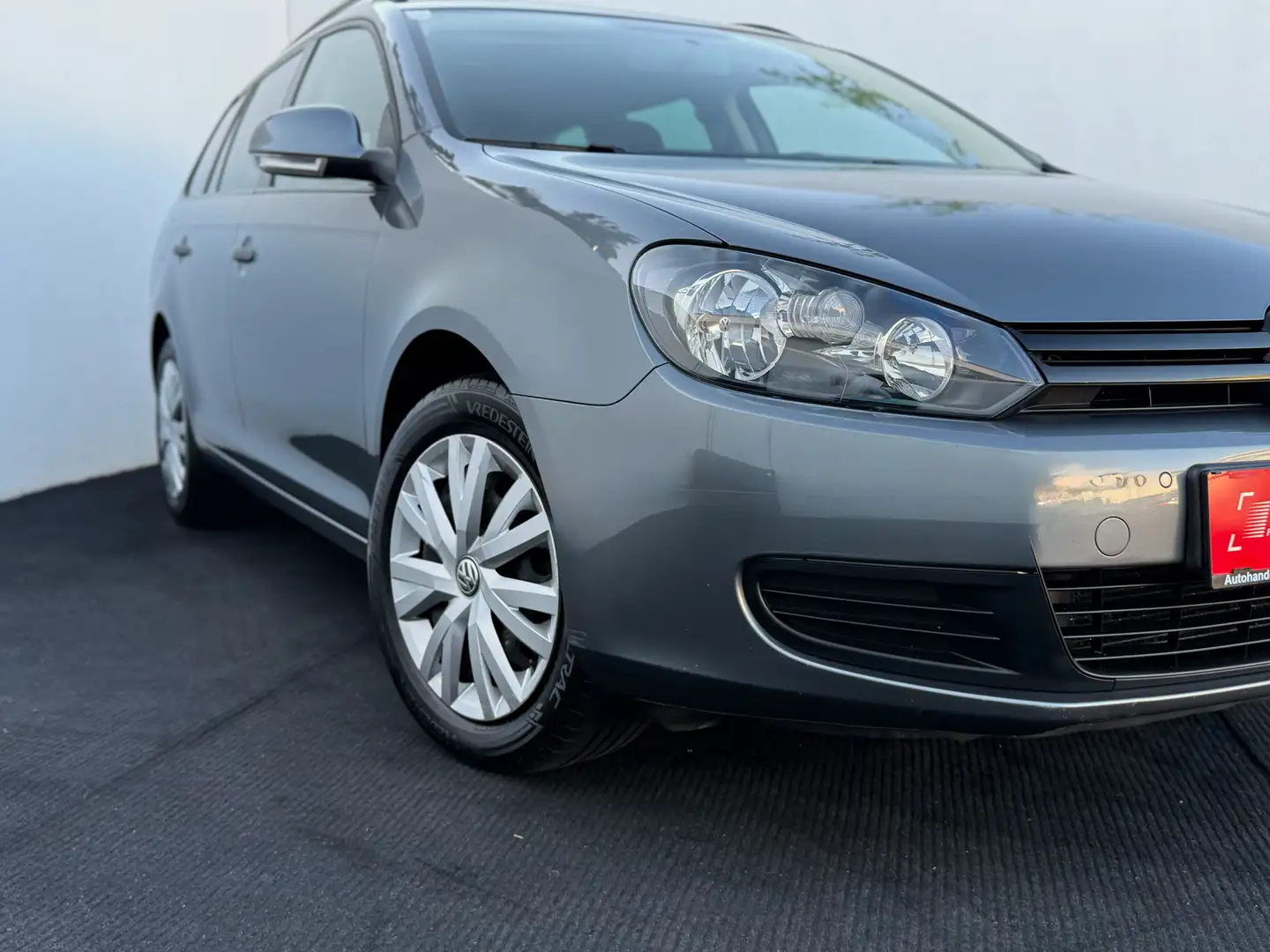 Volkswagen Golf Variant Trendline TDI Gris - 2