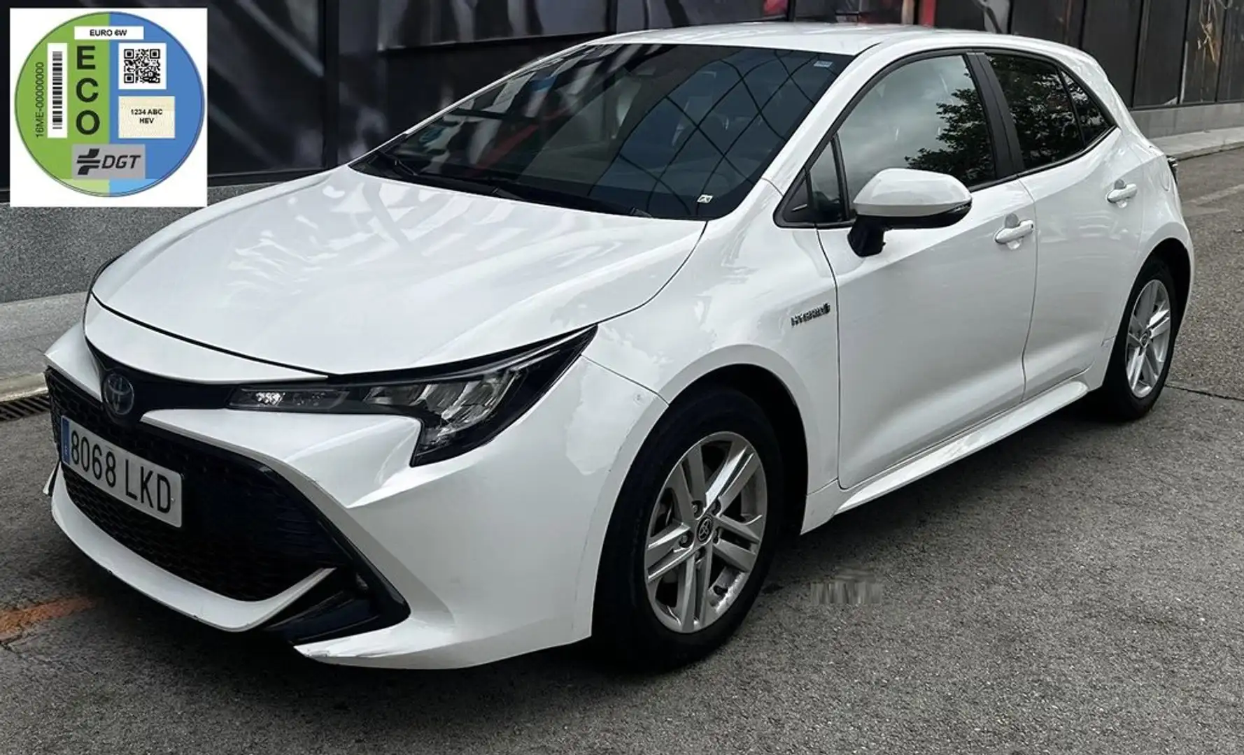 Toyota Corolla 1.8 125H ACTIVE TECH E-CVT Blanc - 1