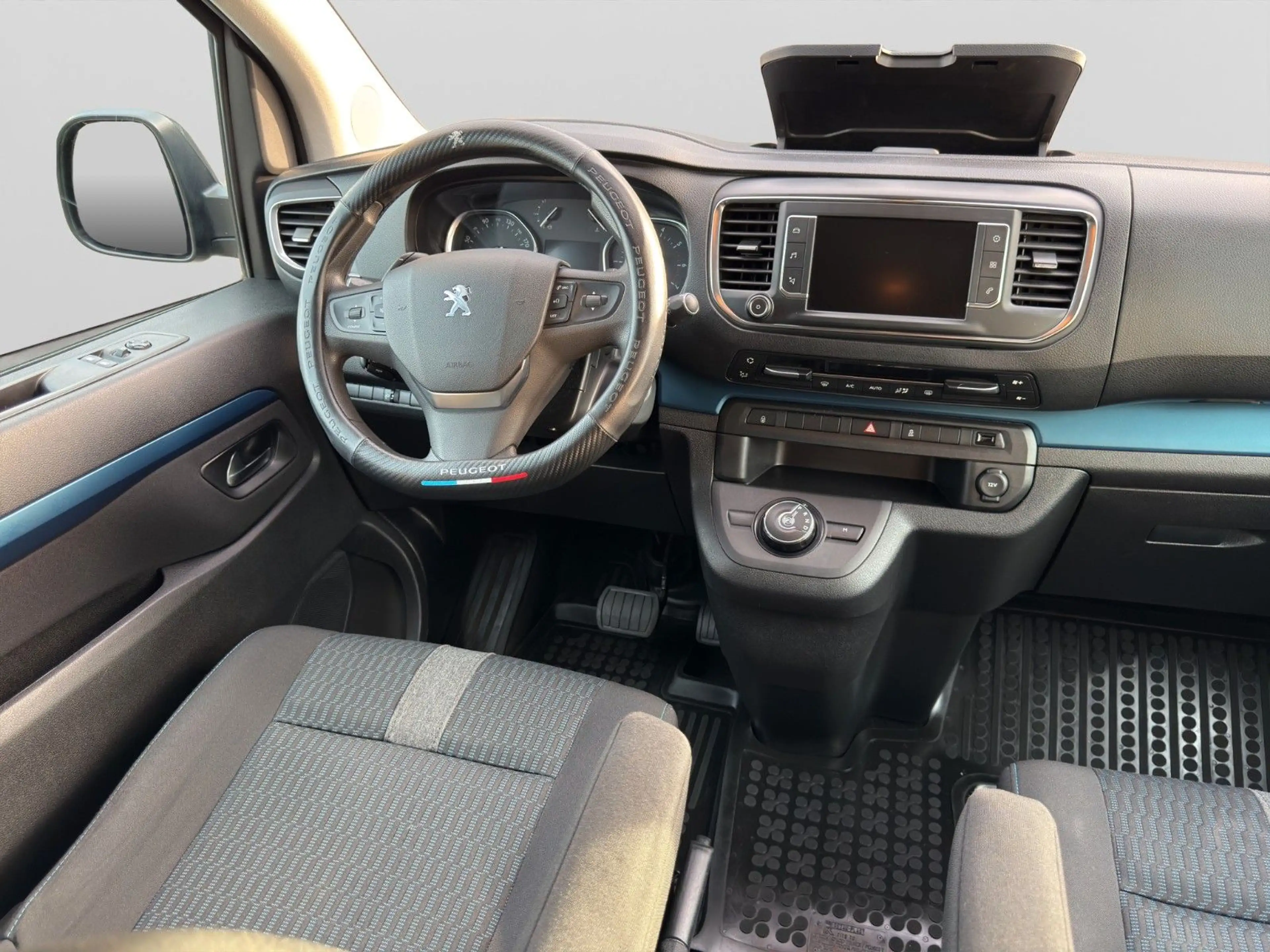 Peugeot Traveller Active L3/8-Sitzer/Automatik/Kamera — photo 22