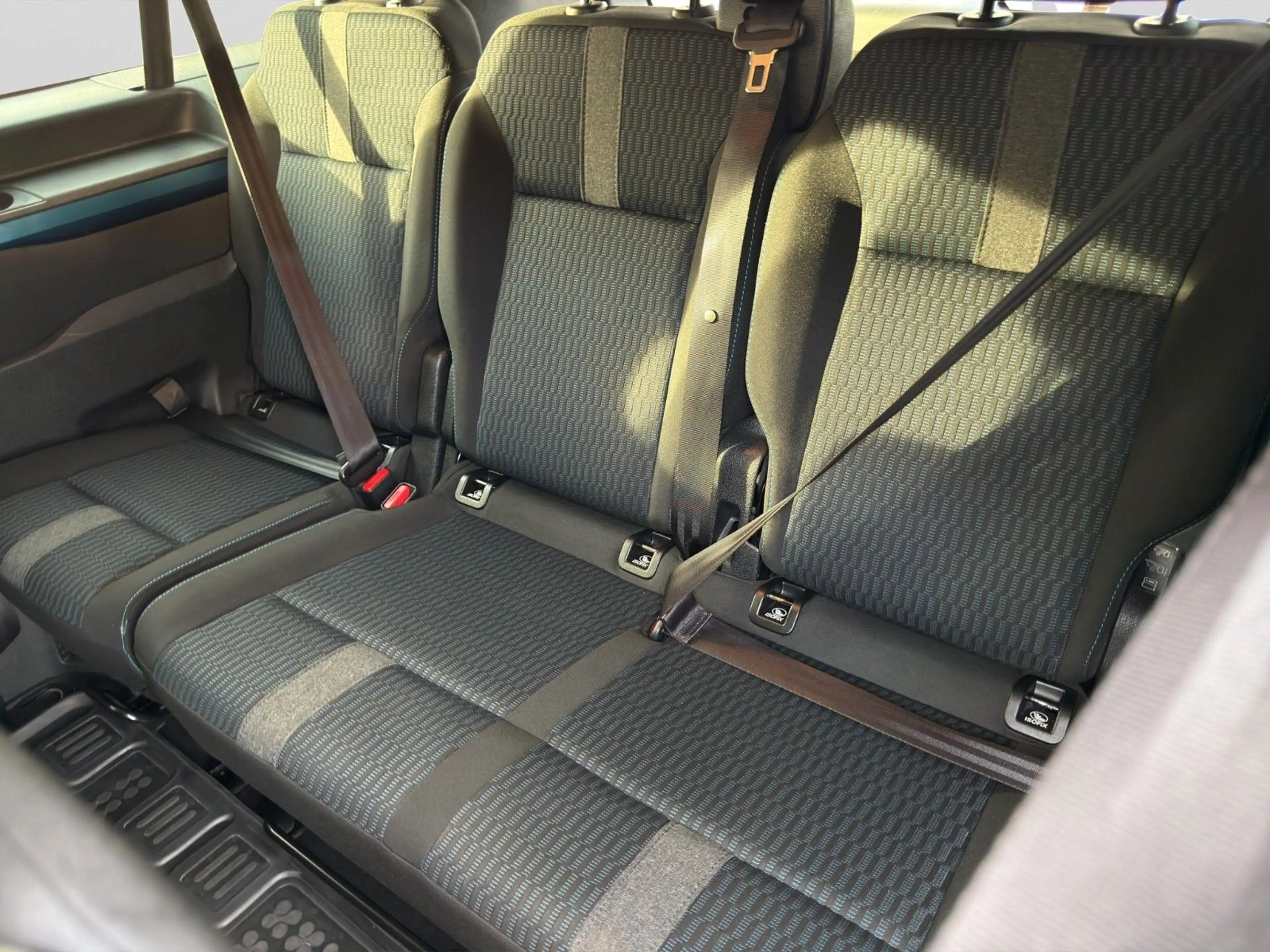 Peugeot Traveller Active L3/8-Sitzer/Automatik/Kamera — photo 15