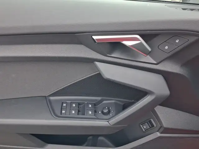 Audi A3 view 8
