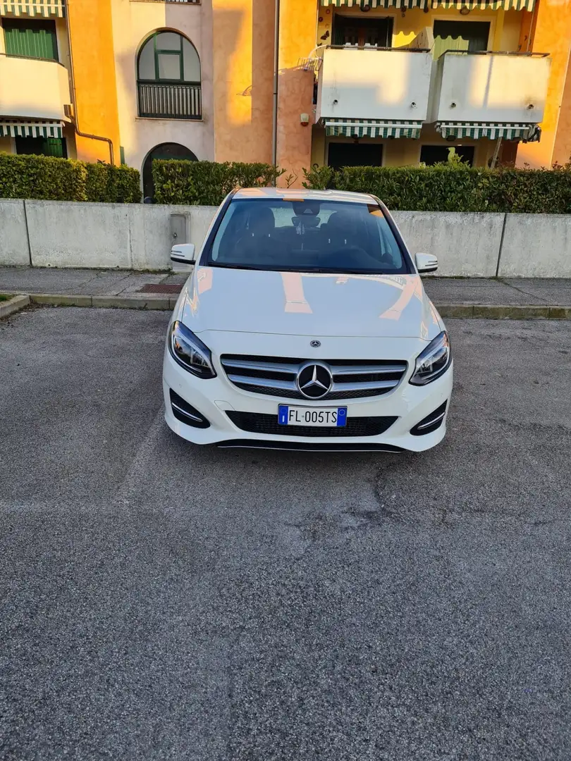 Mercedes-Benz 180 super accessoriata - 1