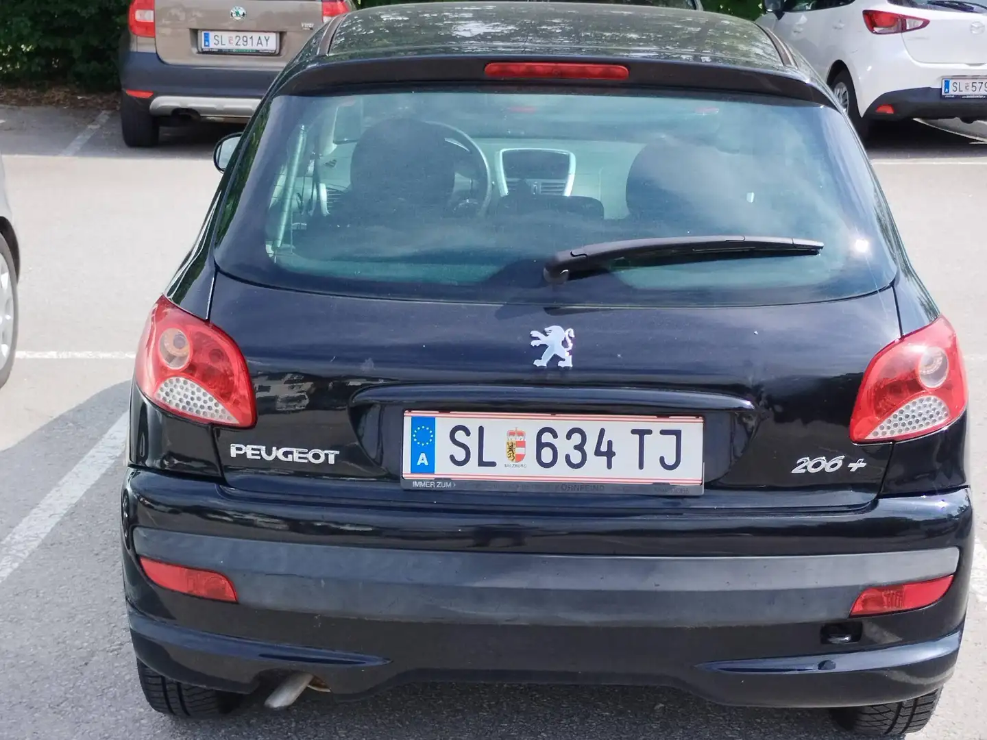 Peugeot 206 206  Trendy 1,1 Trendy Schwarz - 2