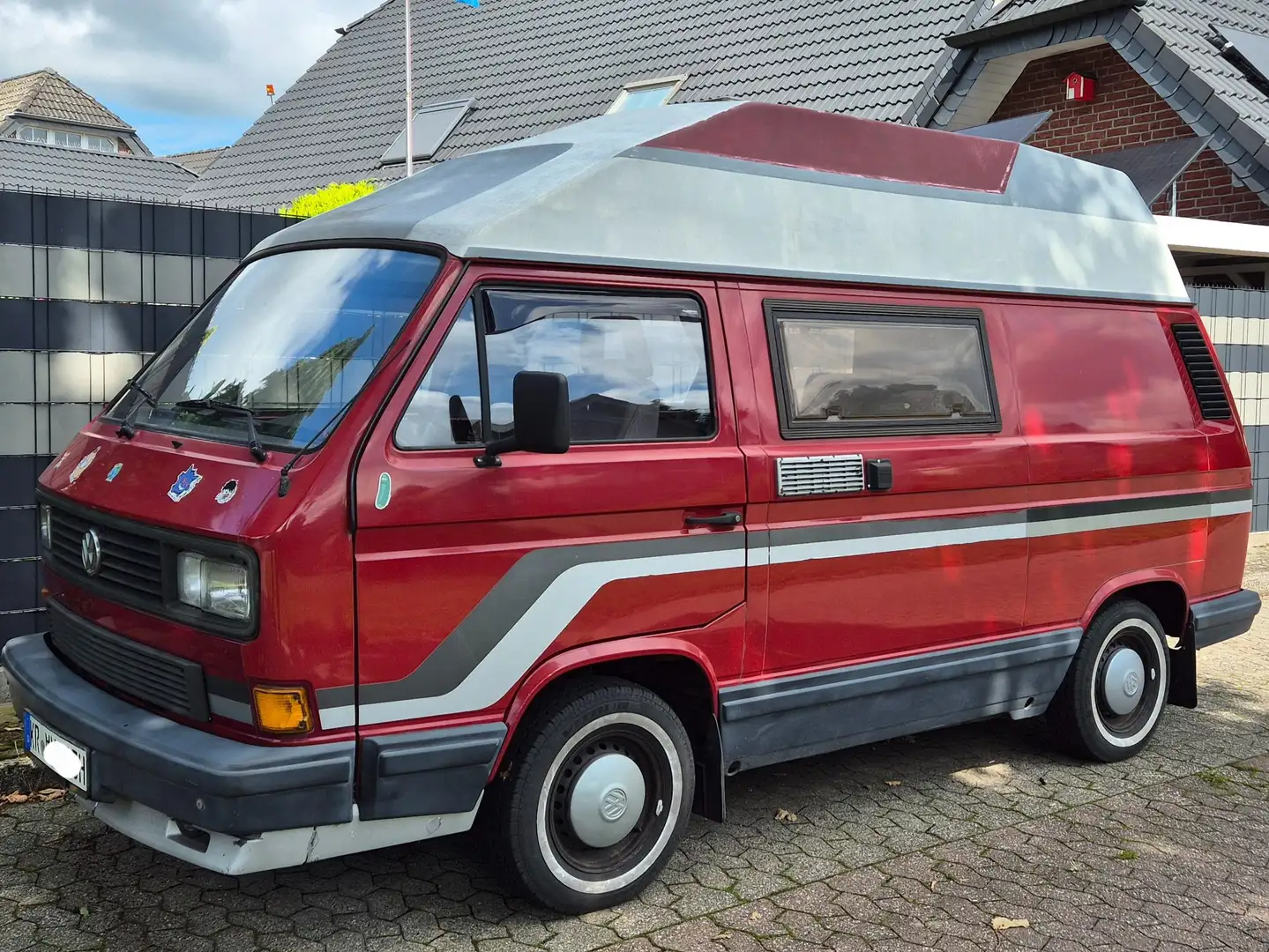Volkswagen T3 Transporter 251 Roşu - 1