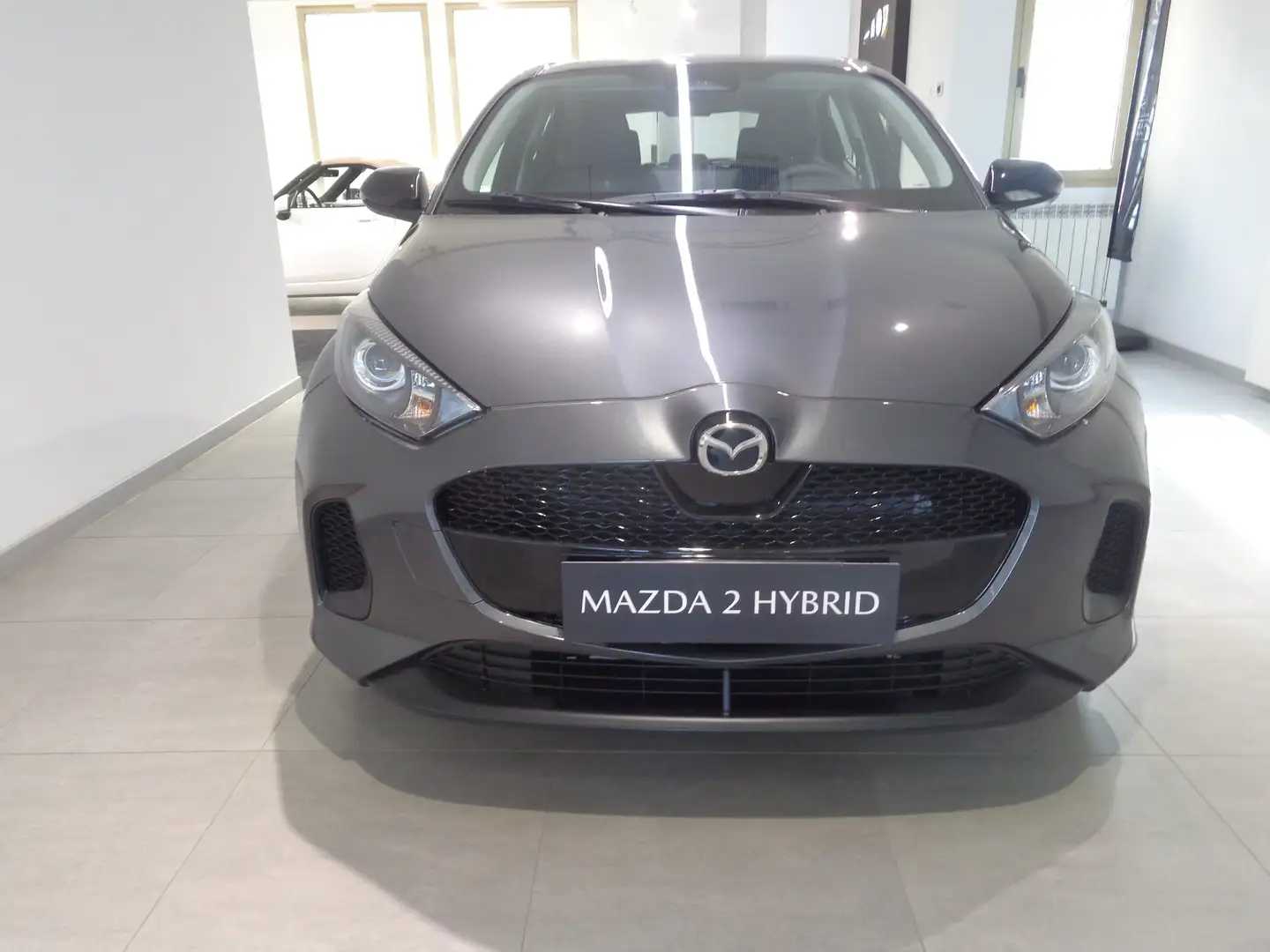 Mazda 2 2 IV 2024 1.5 vvt full hybrid Prime Line e-cvt Grigio - 2