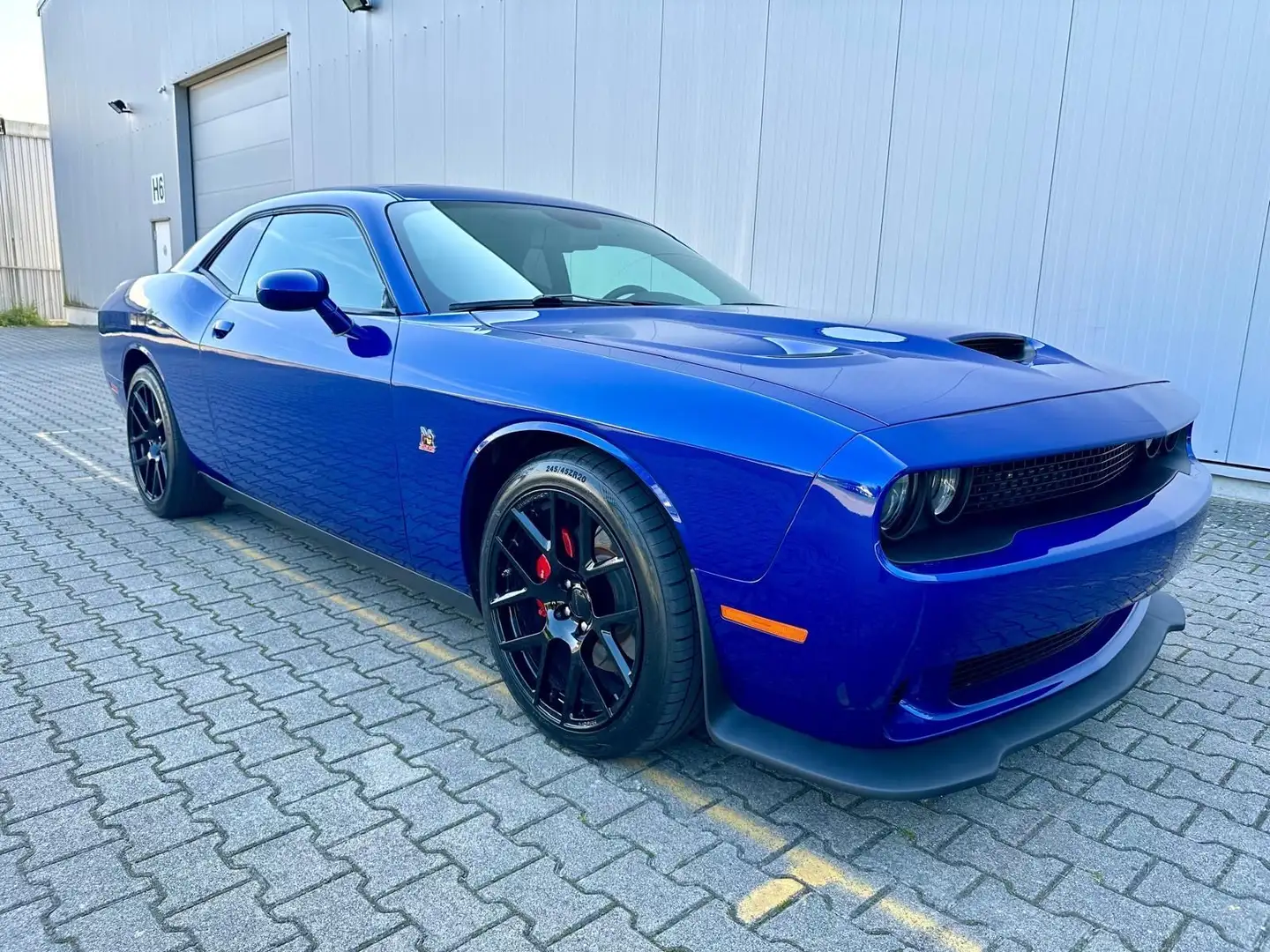 Dodge Challenger 6,4 SRT Scat Pack Navi Leder Aut. Blau - 2