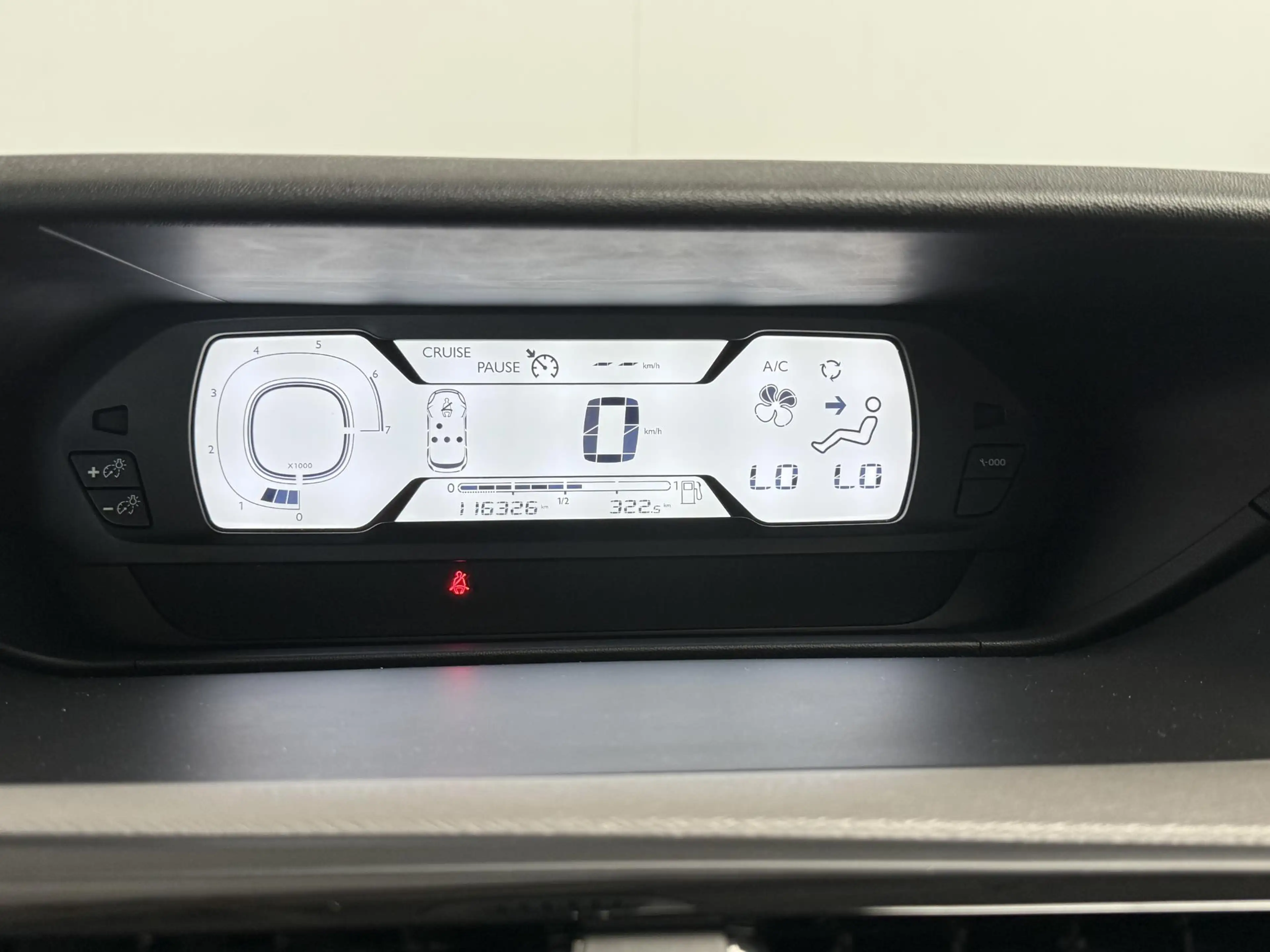 Citroen C4 Picasso 1.6 VTi Tendance | ECC | LMV | PDC — photo 16