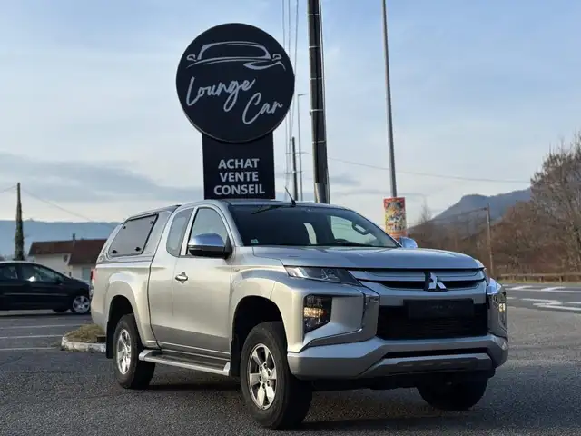 Mitsubishi L200 CLUB CAB MY22 (TVA RECUPERABLE) 2.2 DI-D 150 ASG 4WD