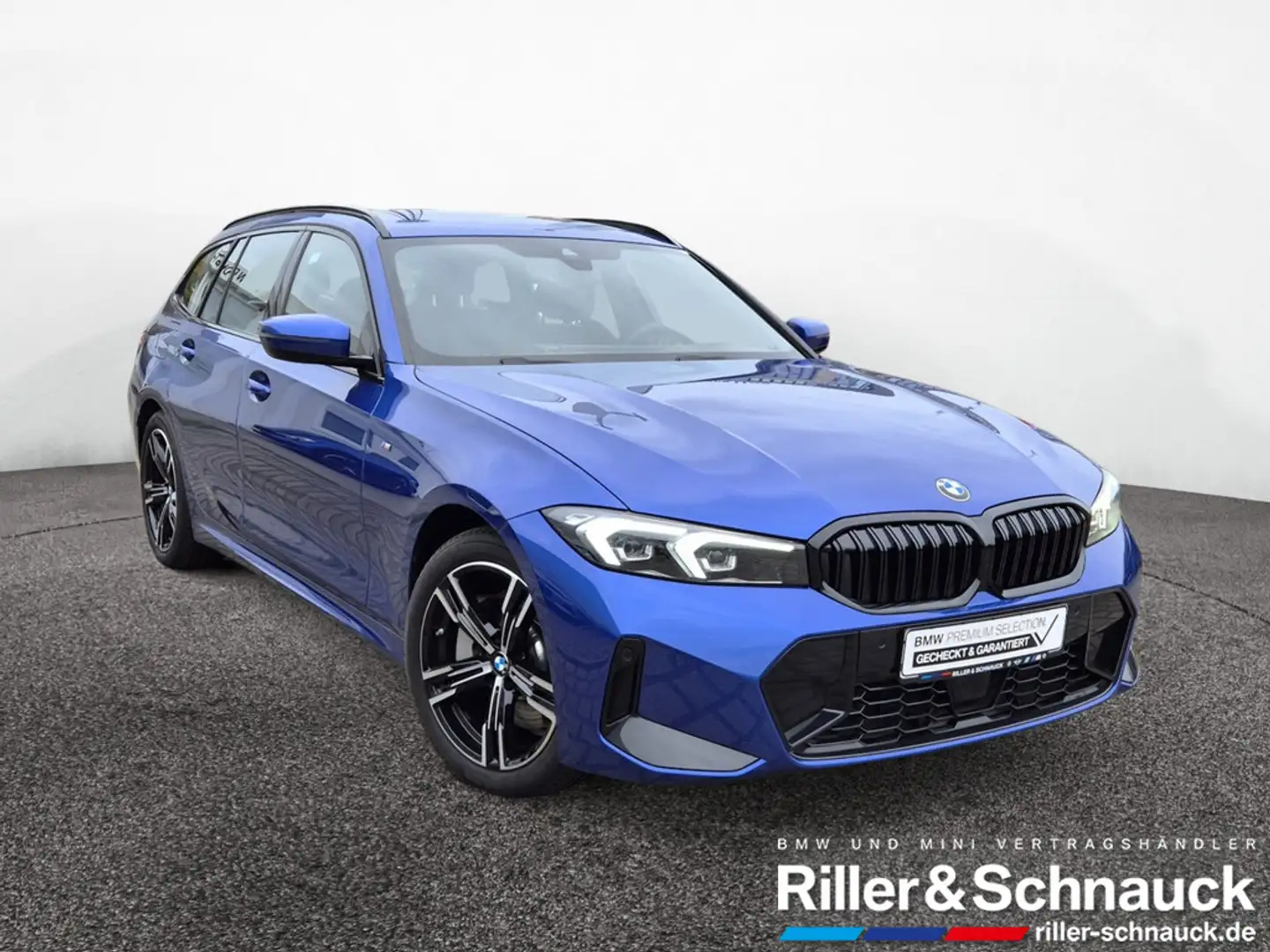 BMW 330 i Touring xDrive M-Sport ACC+KAM+LED+NAVI+ Blau - 2