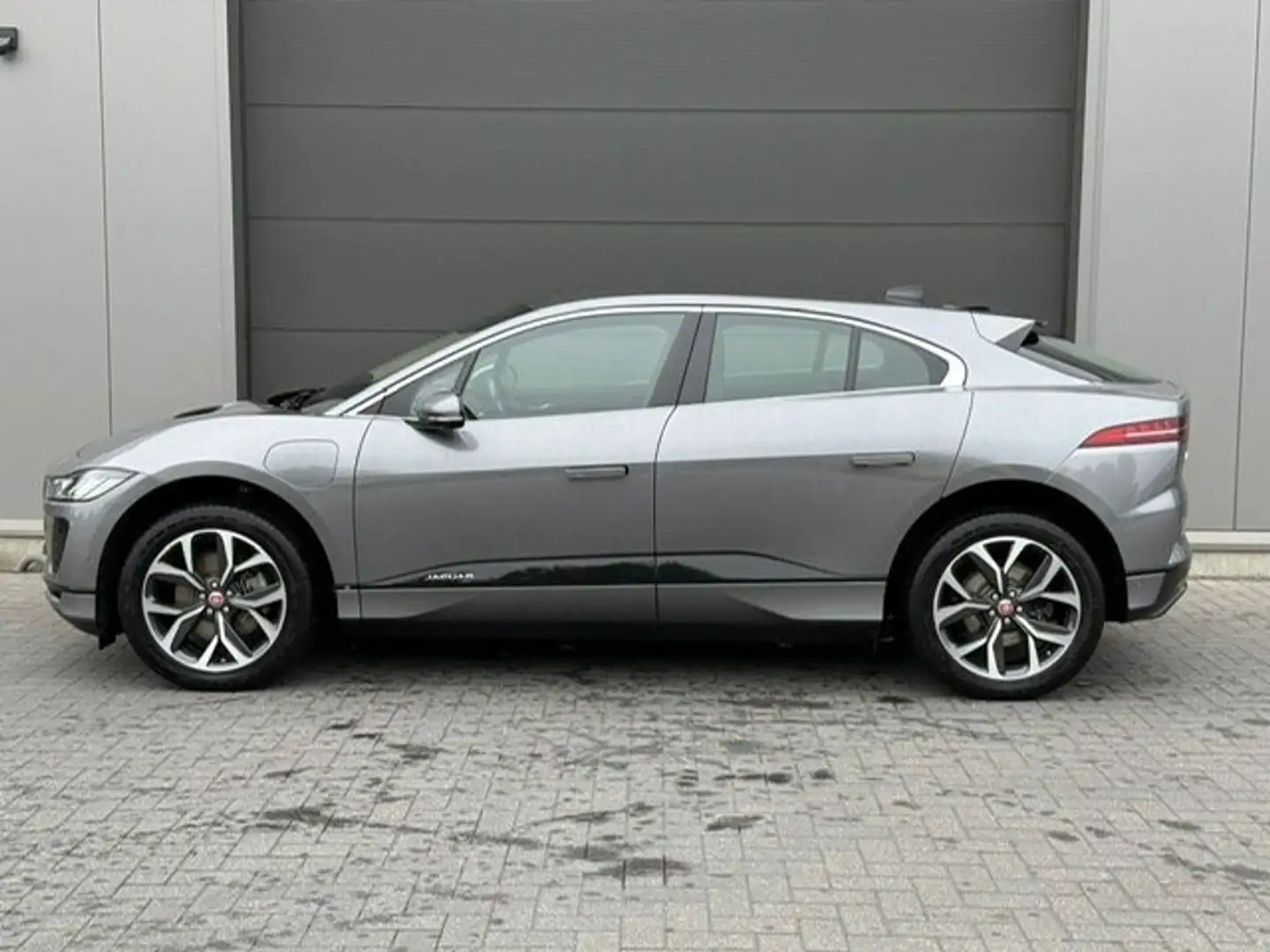 Jaguar I-Pace I-Pace EV320 AWD SE Grijs - 2
