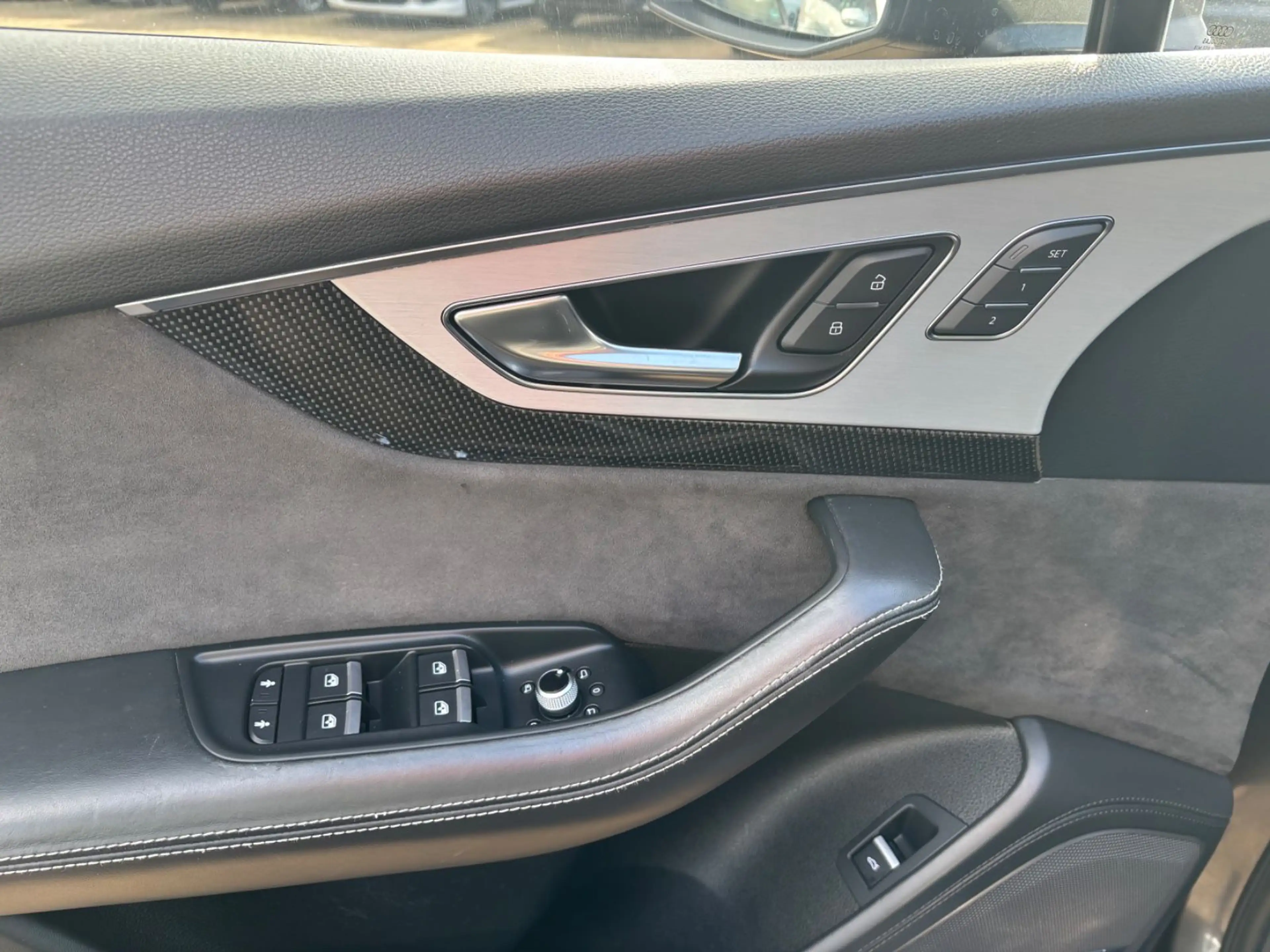 Audi SQ7 4.0 TDI quattro 7Sitzer Pano Matrix Virtual — photo 13