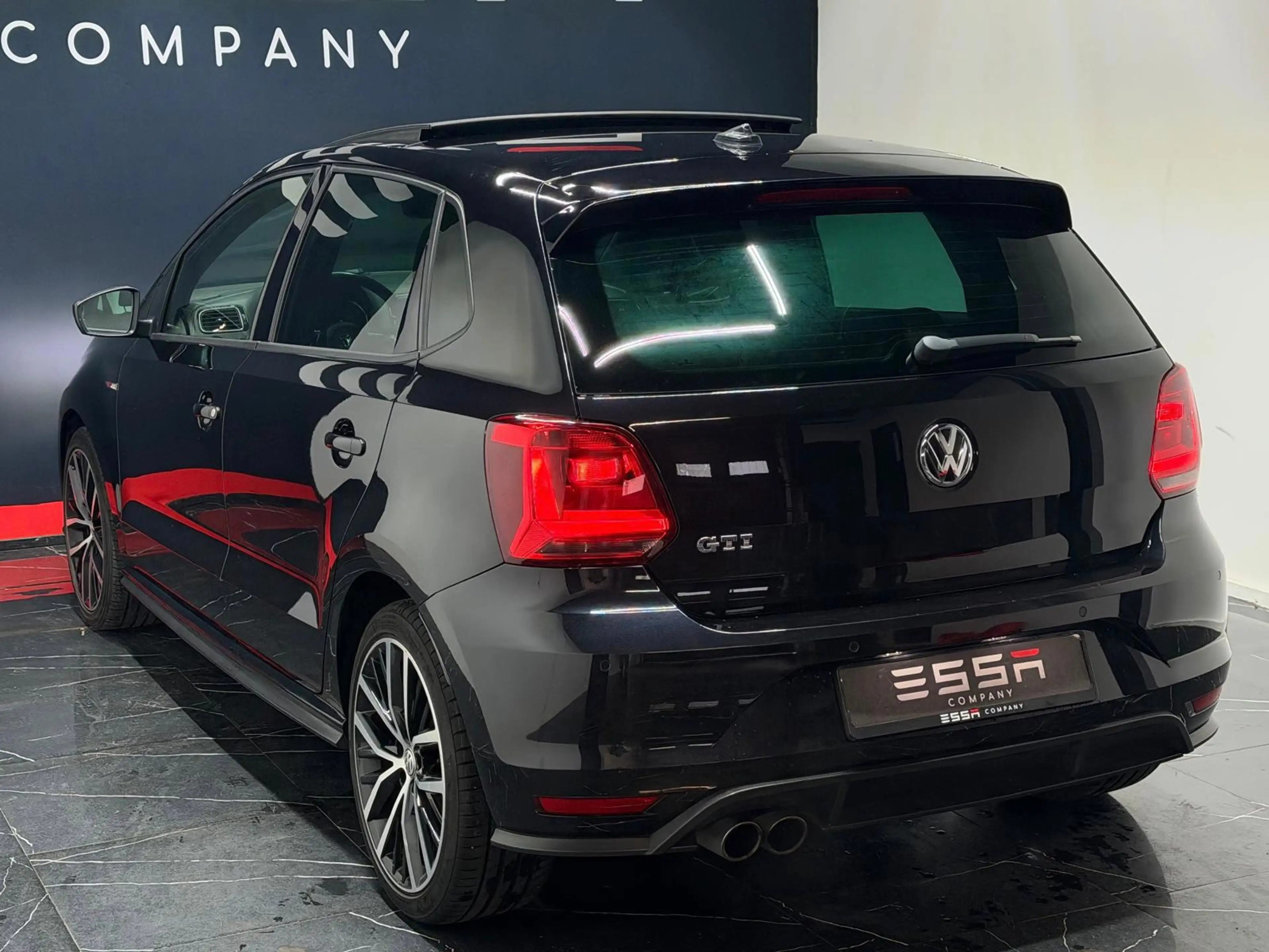 Volkswagen Polo GTI 1.8 TSI Pano LED Cruise CarPlay Navi — photo 4