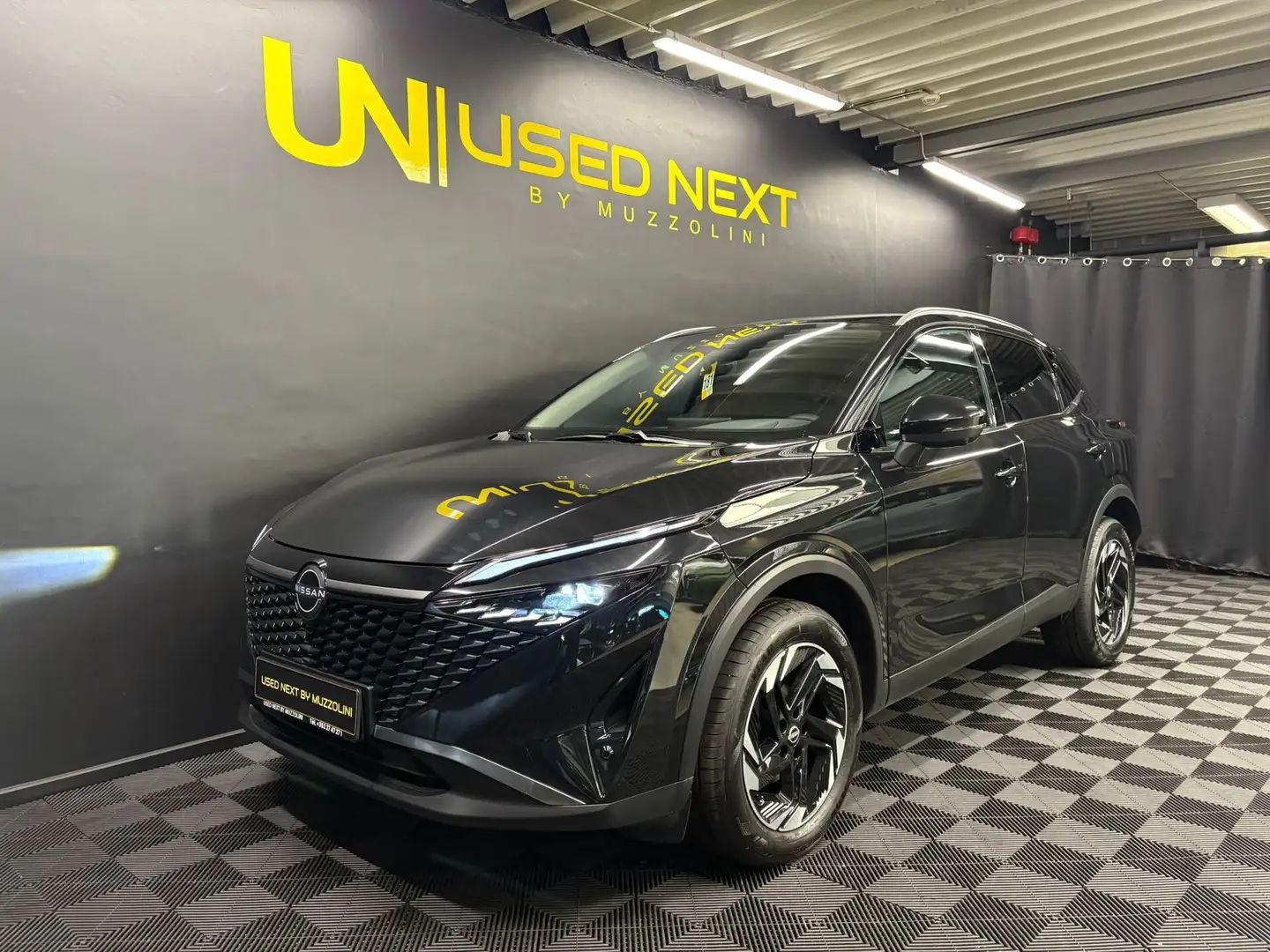 Nissan Qashqai N-Connecta 1.3 MHEV 158 Xtronic Noir - 1